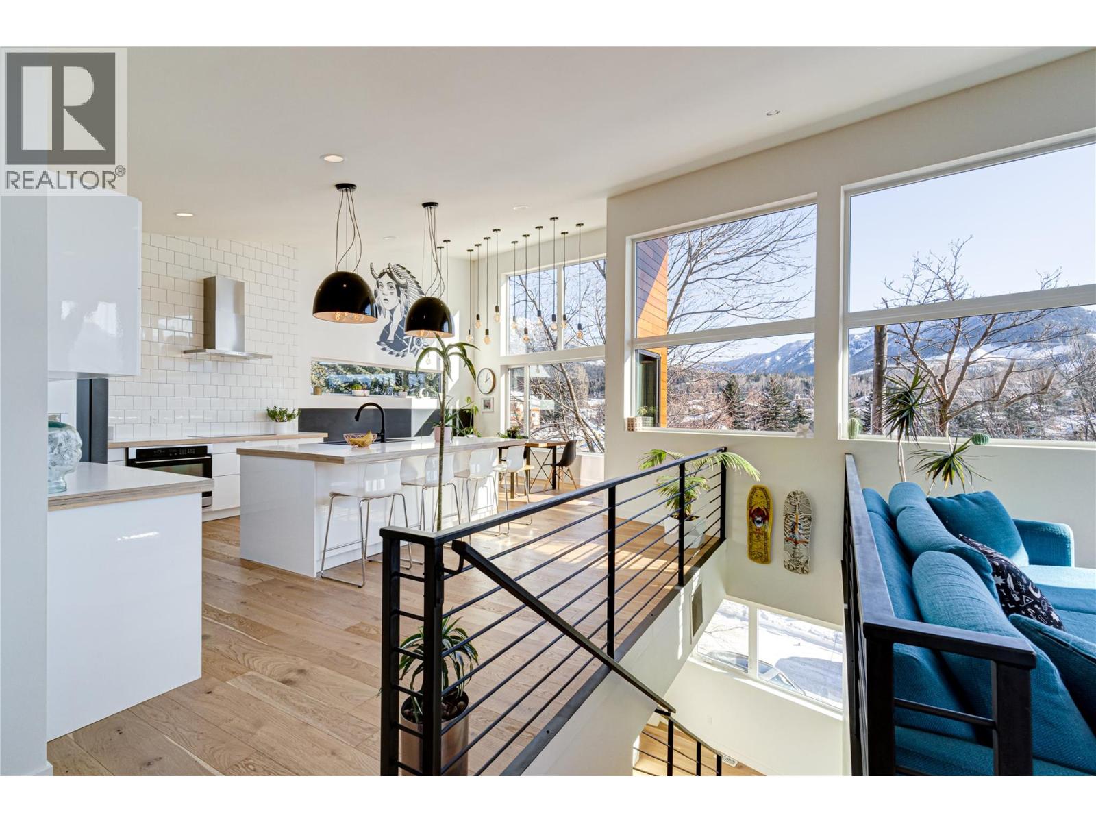 641 7th Avenue, Fernie