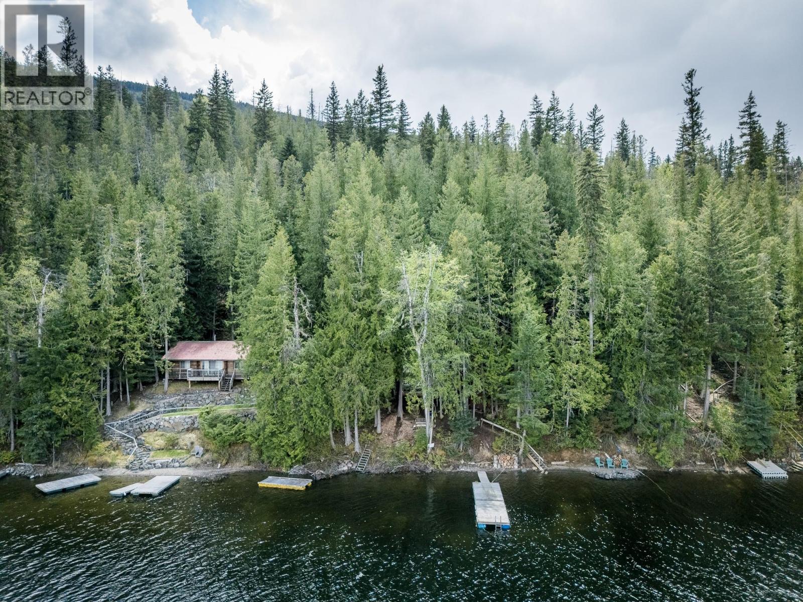 5319 EAST BARRIERE LAKE FS Road, Barriere
