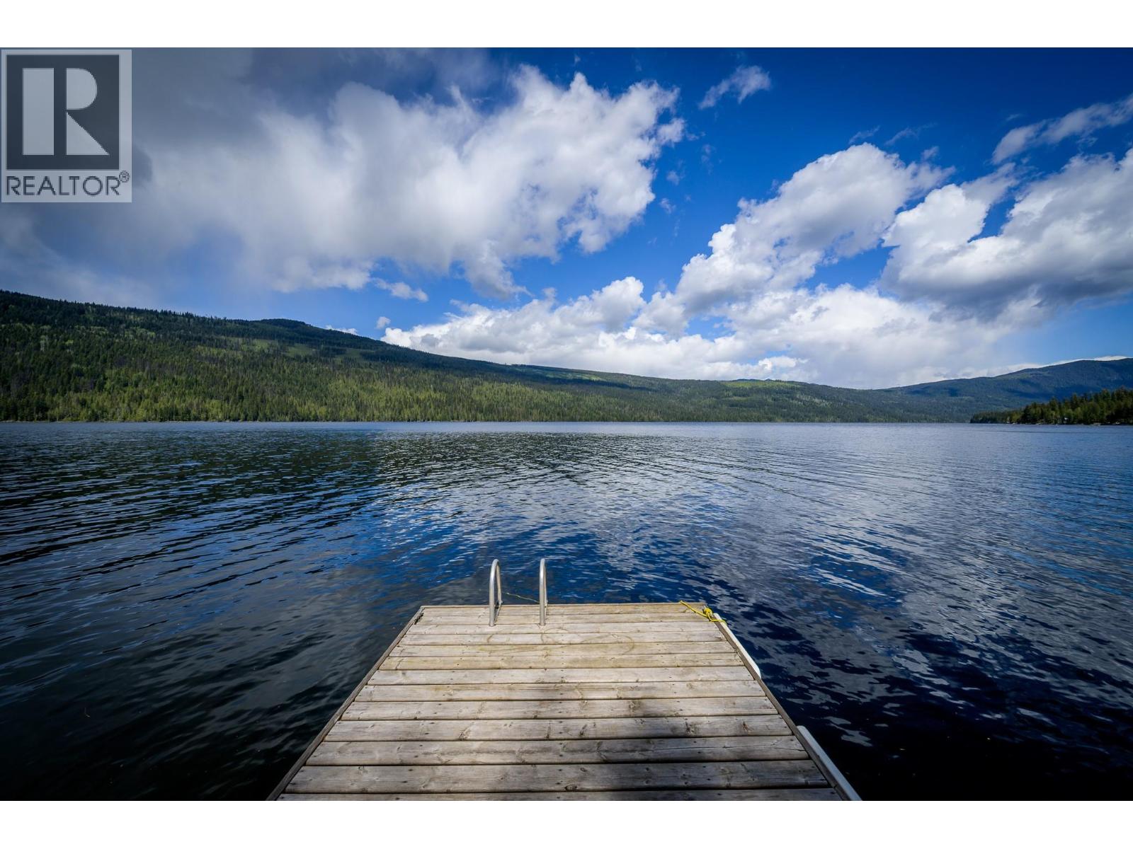 5319 EAST BARRIERE LAKE FS Road, Barriere