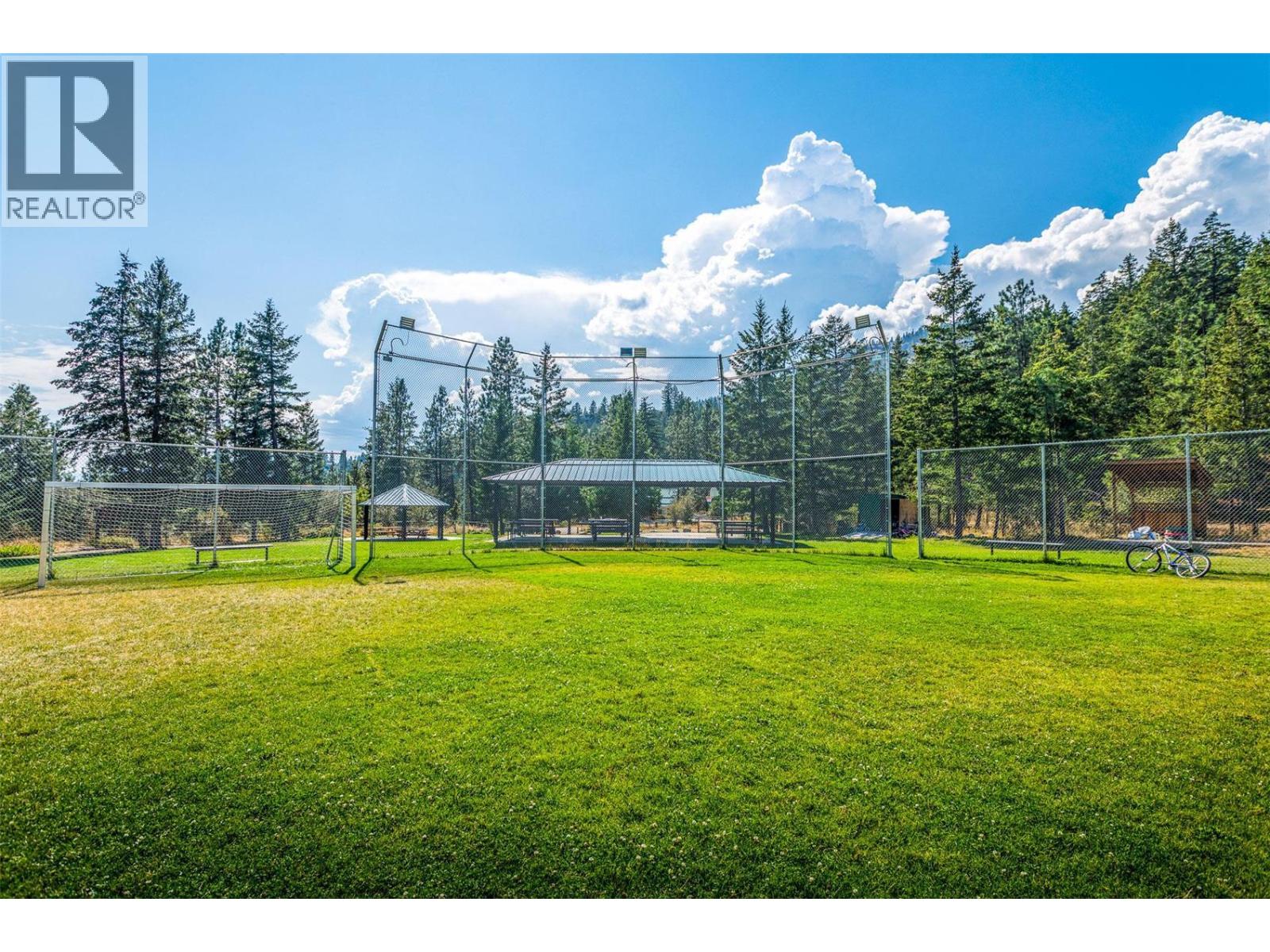 10523 Westshore Road, Vernon