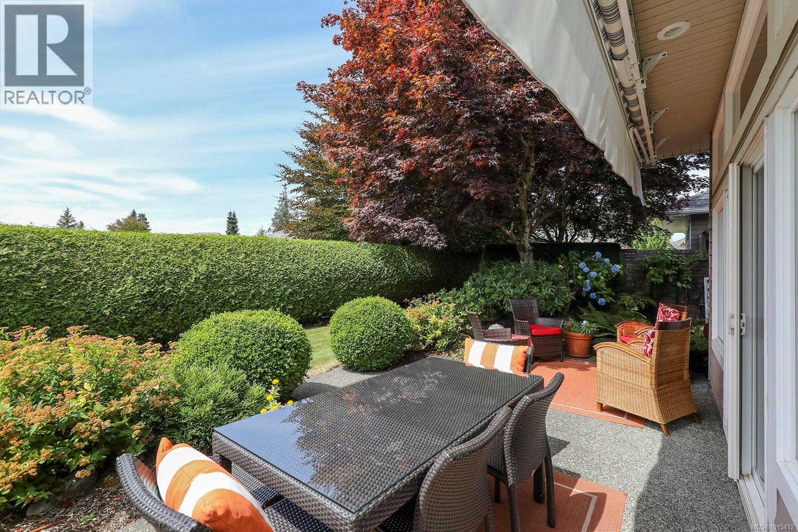 221 3399 Crown Isle Dr, Courtenay