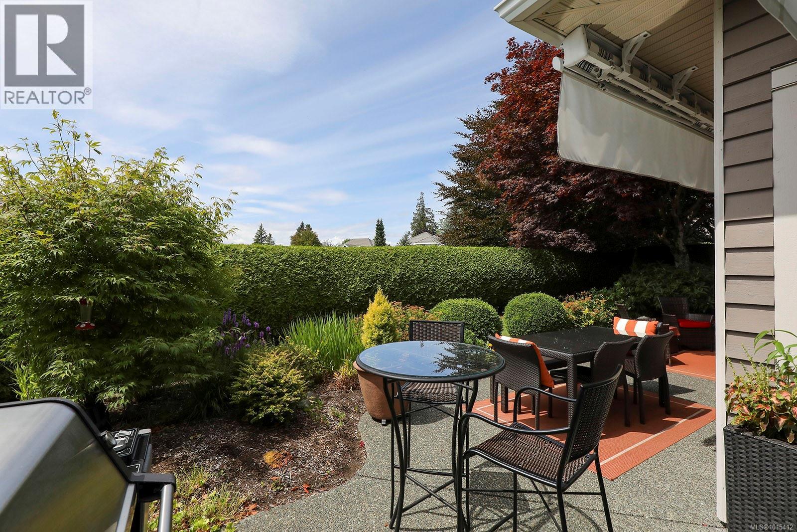 221 3399 Crown Isle Dr, Courtenay