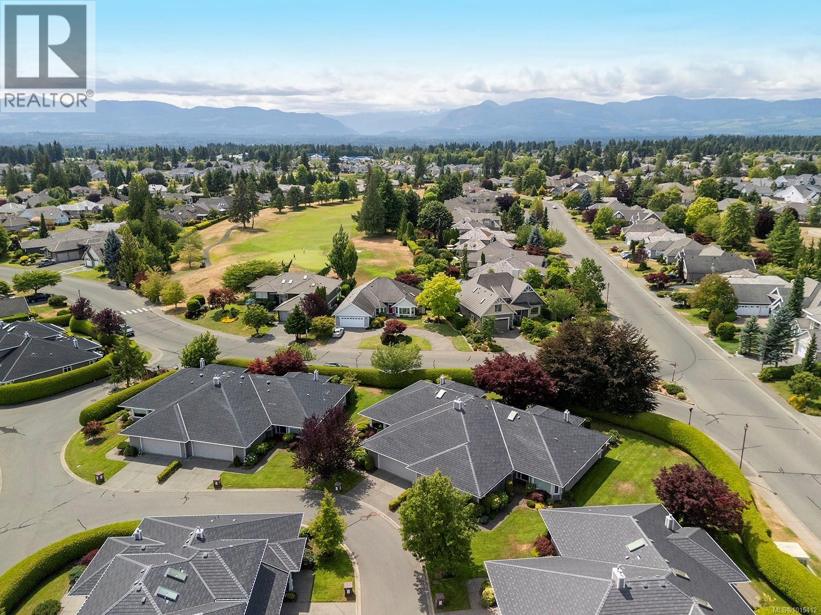 221 3399 Crown Isle Dr, Courtenay