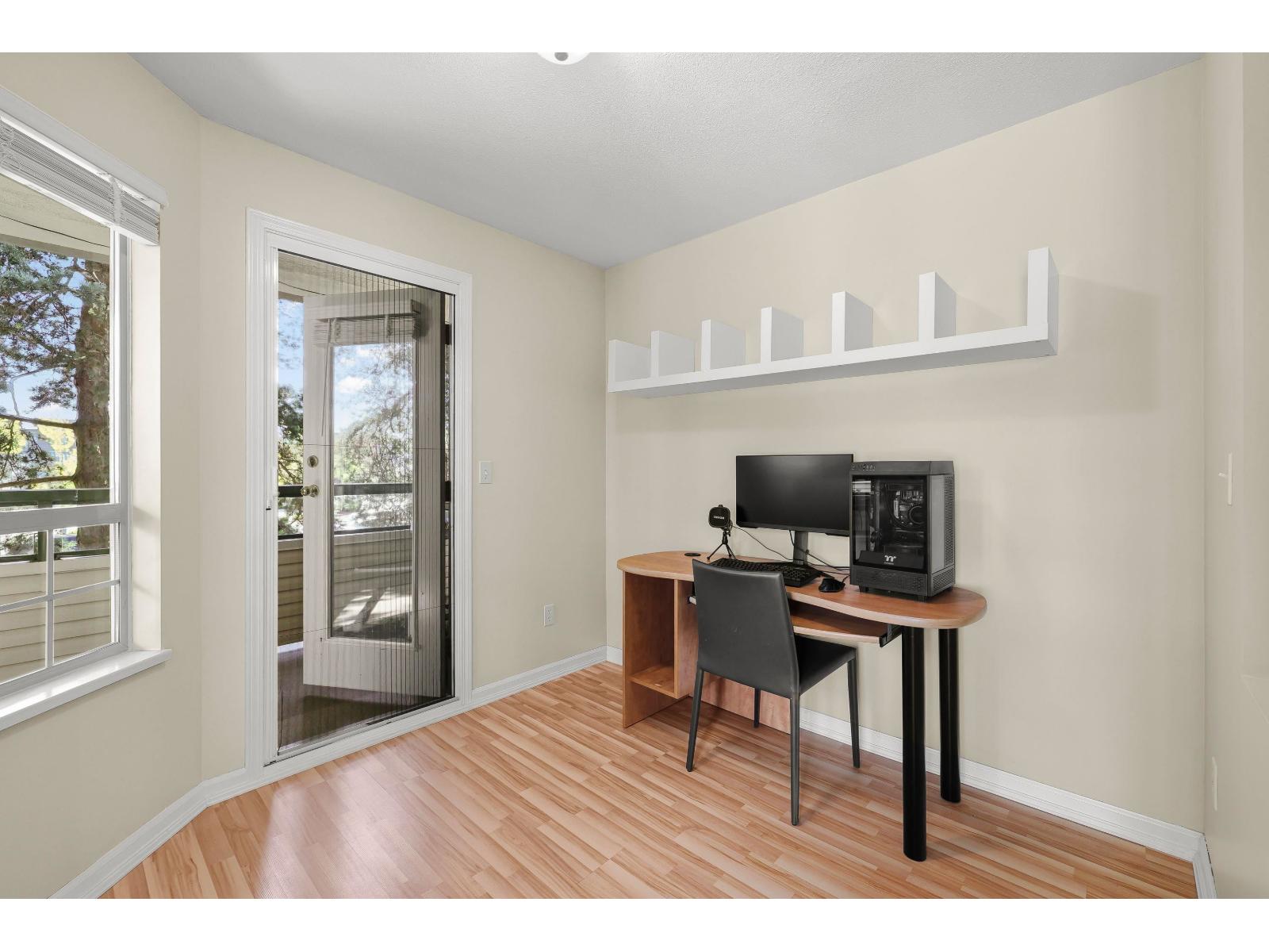 210 22025 48 AVENUE, Langley