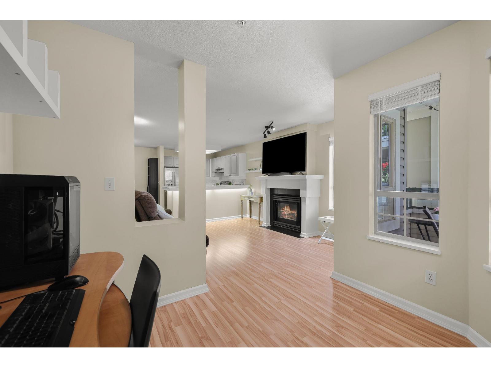 210 22025 48 AVENUE, Langley