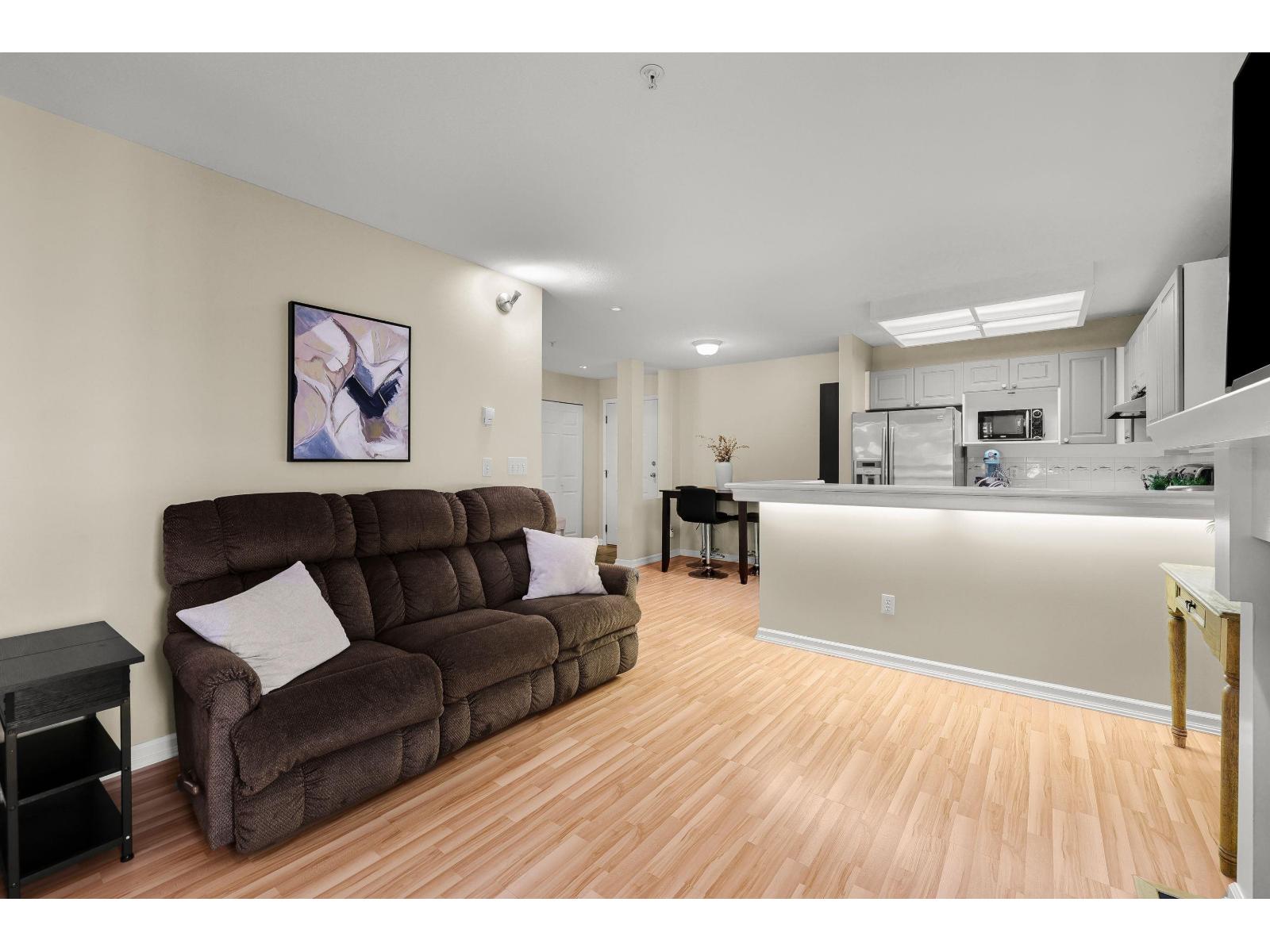 210 22025 48 AVENUE, Langley