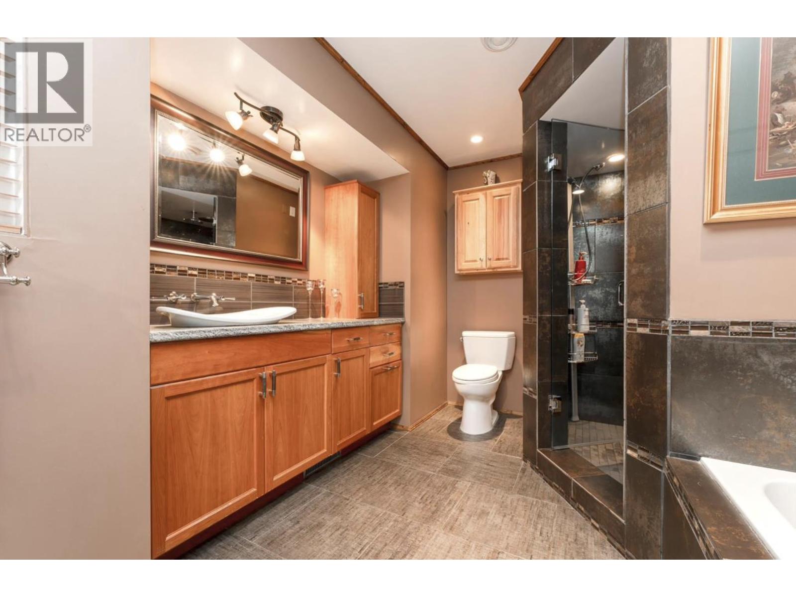 3321 WILLERTON COURT, Coquitlam