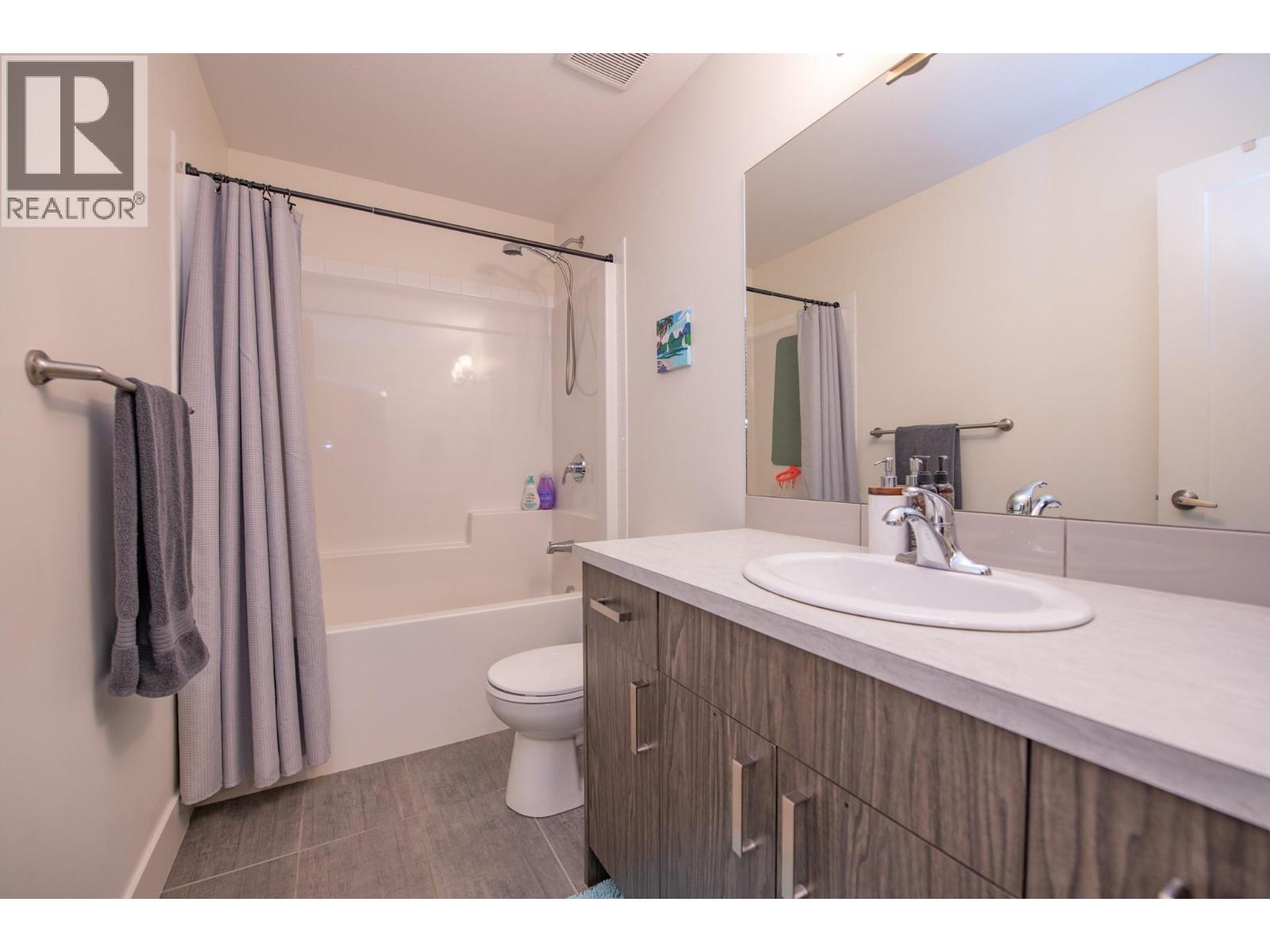 32 933 Mount Robson Place, Vernon