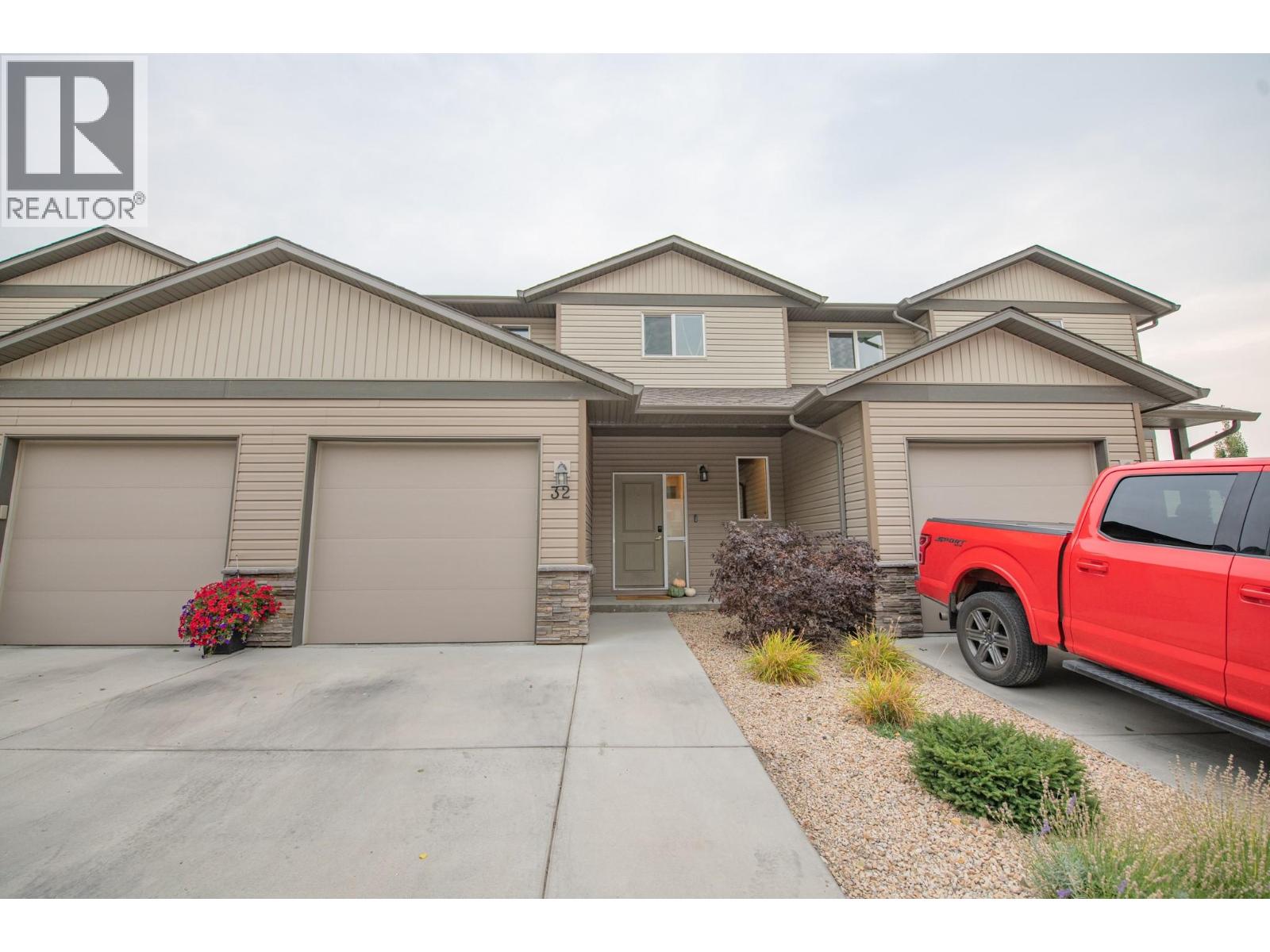 32 933 Mount Robson Place, Vernon