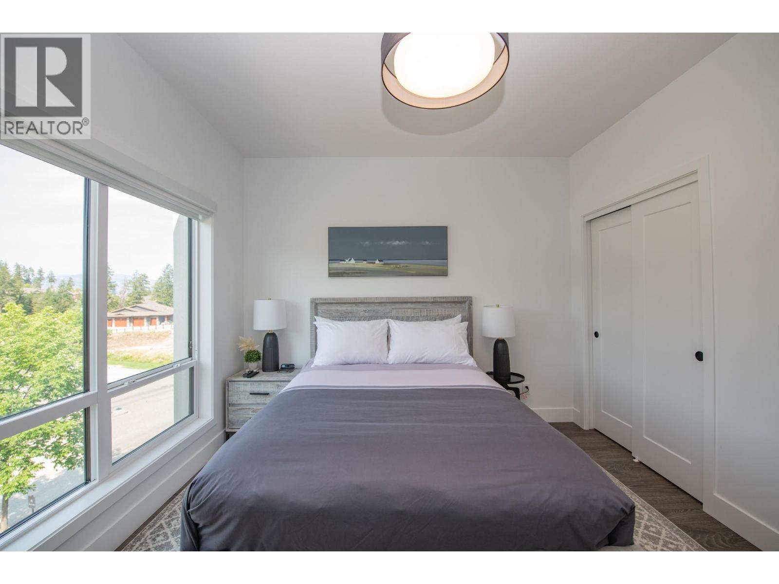 4 105 Predator Ridge Drive, Vernon
