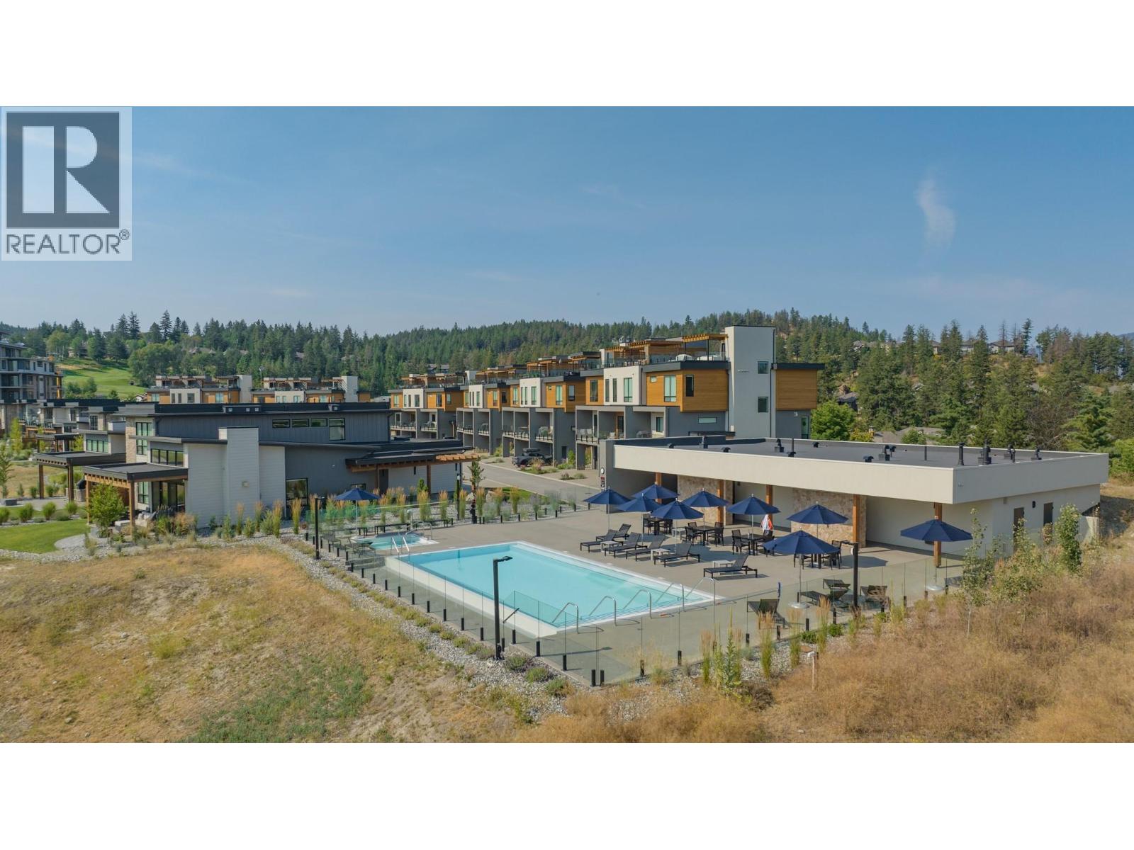 4 105 Predator Ridge Drive, Vernon