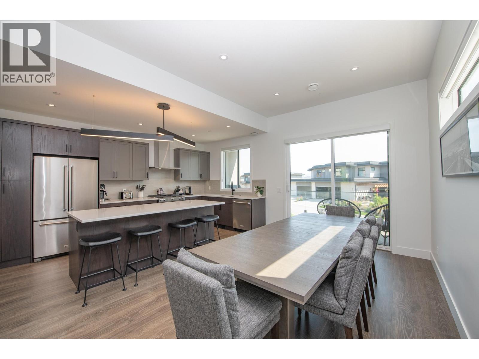 4 105 Predator Ridge Drive, Vernon