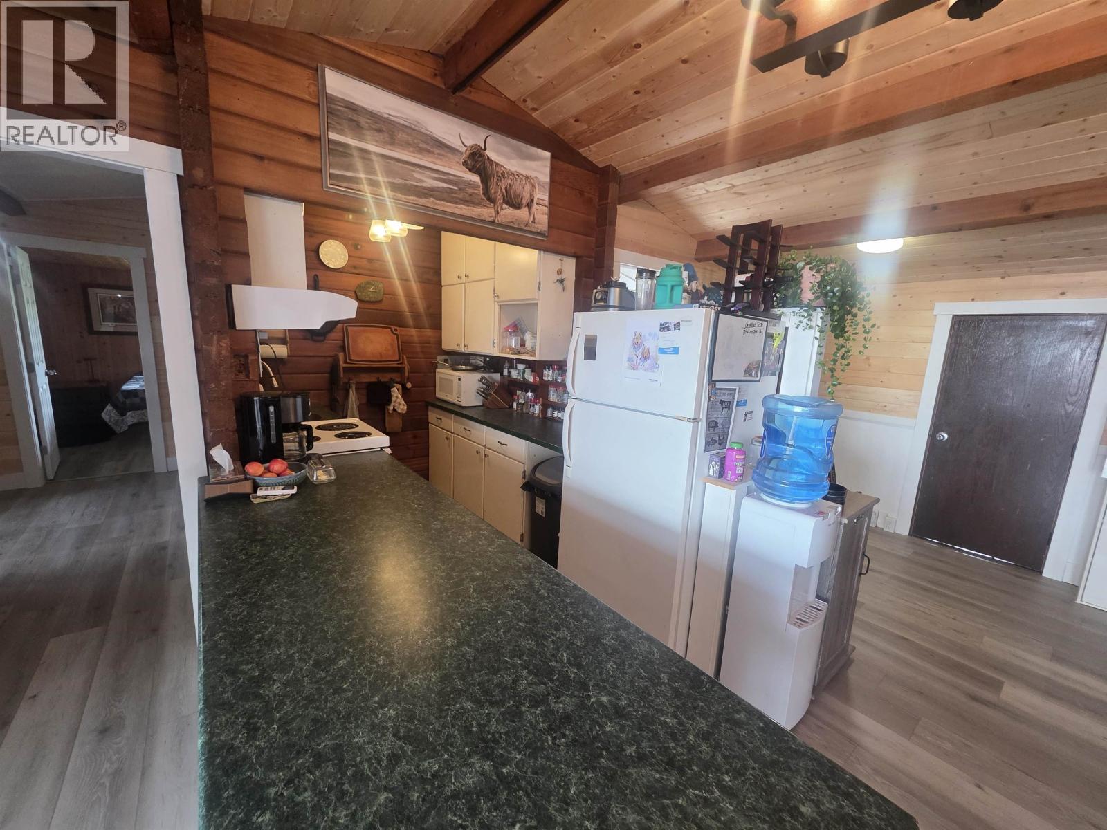 552 KALUM LAKE ROAD, Terrace