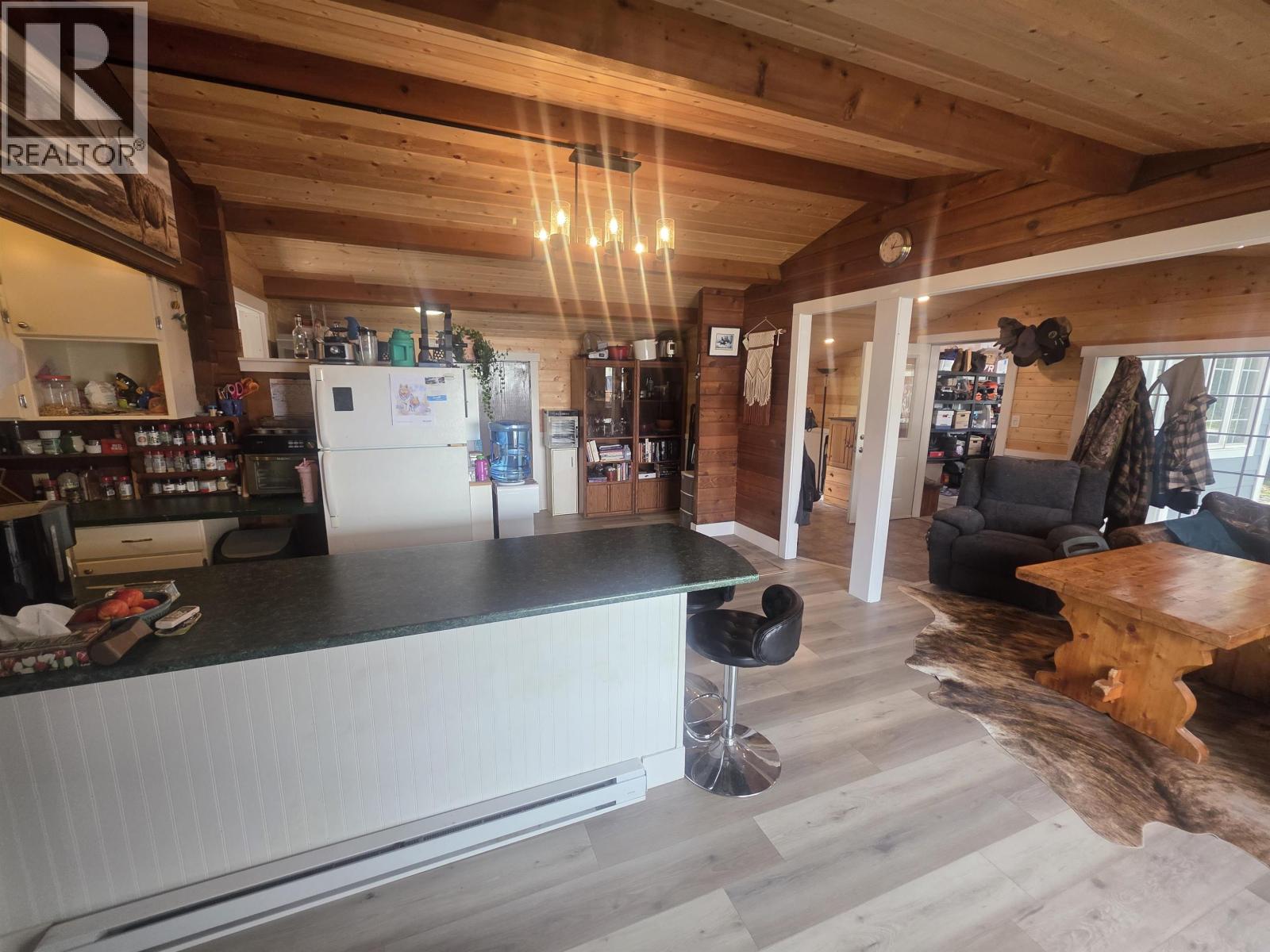 552 KALUM LAKE ROAD, Terrace
