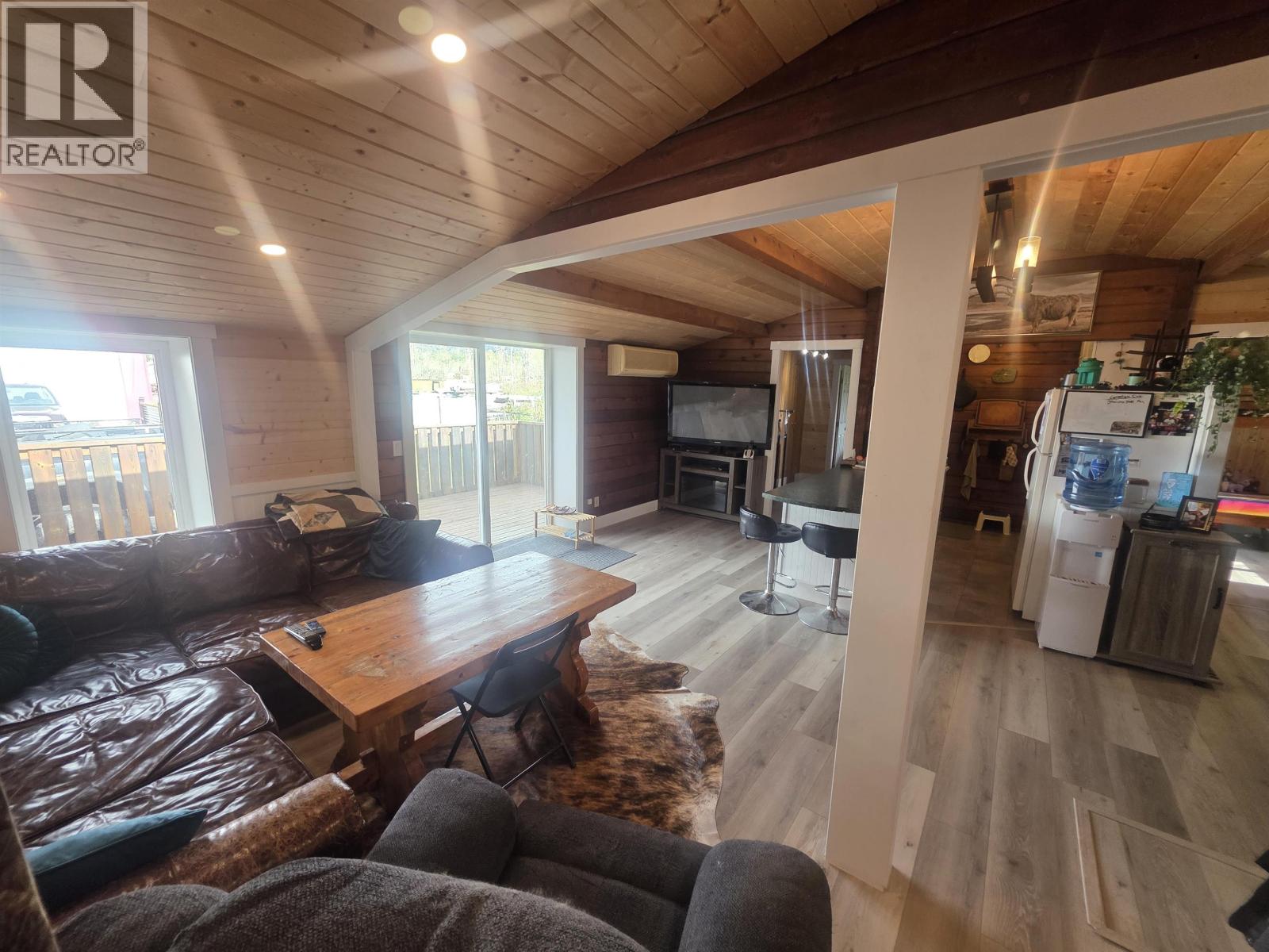 552 KALUM LAKE ROAD, Terrace