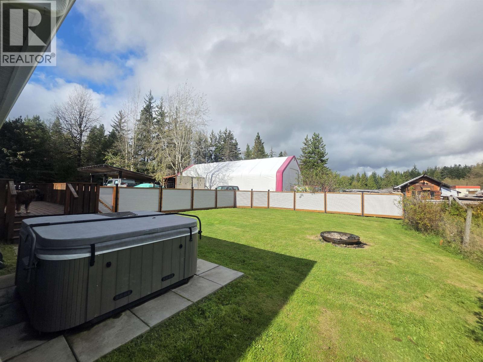 552 KALUM LAKE ROAD, Terrace