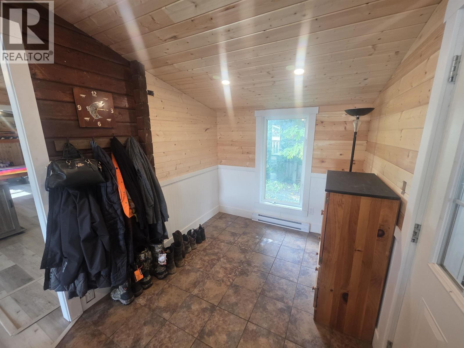 552 KALUM LAKE ROAD, Terrace
