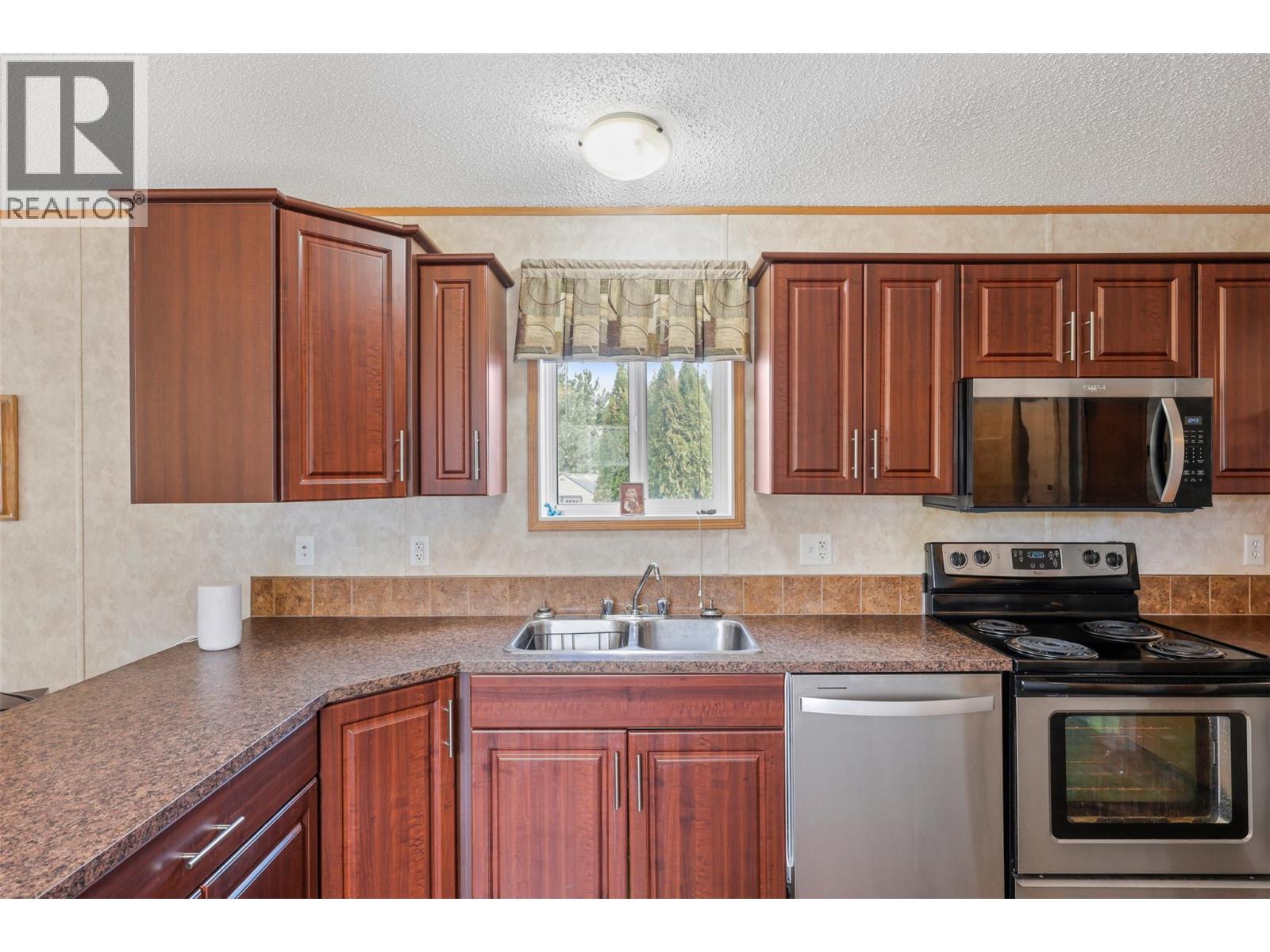 7805 DALLAS Drive Unit# 3, Kamloops