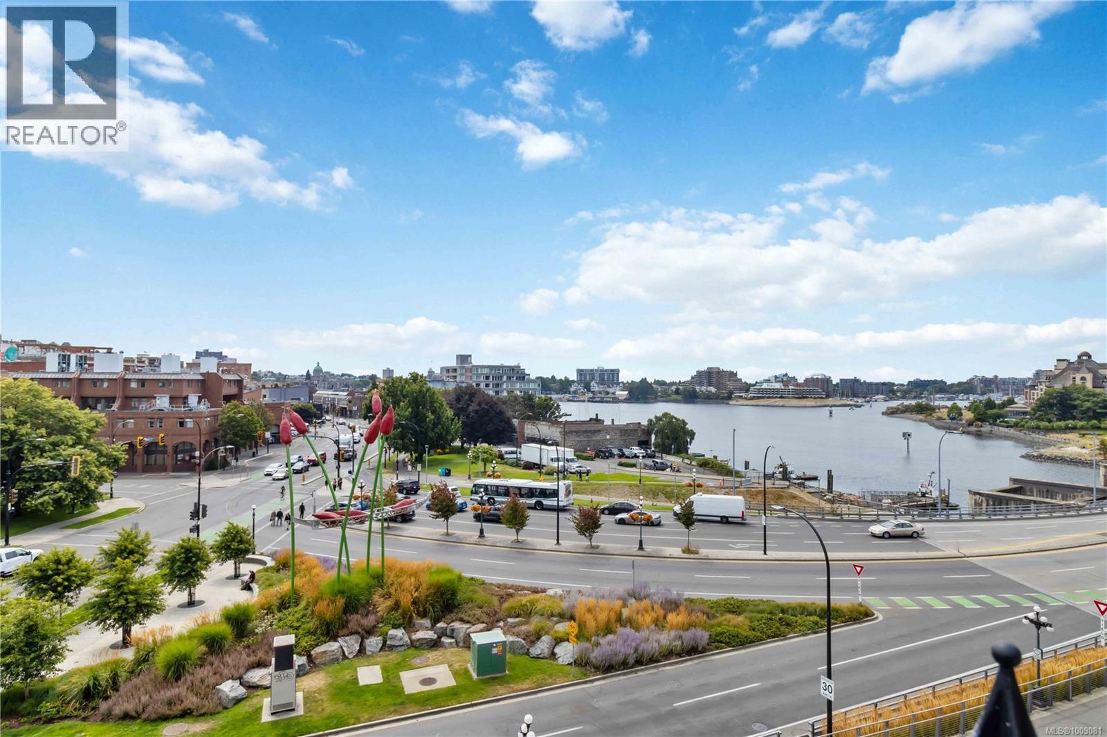 312B 456 Pandora Avenue, Victoria