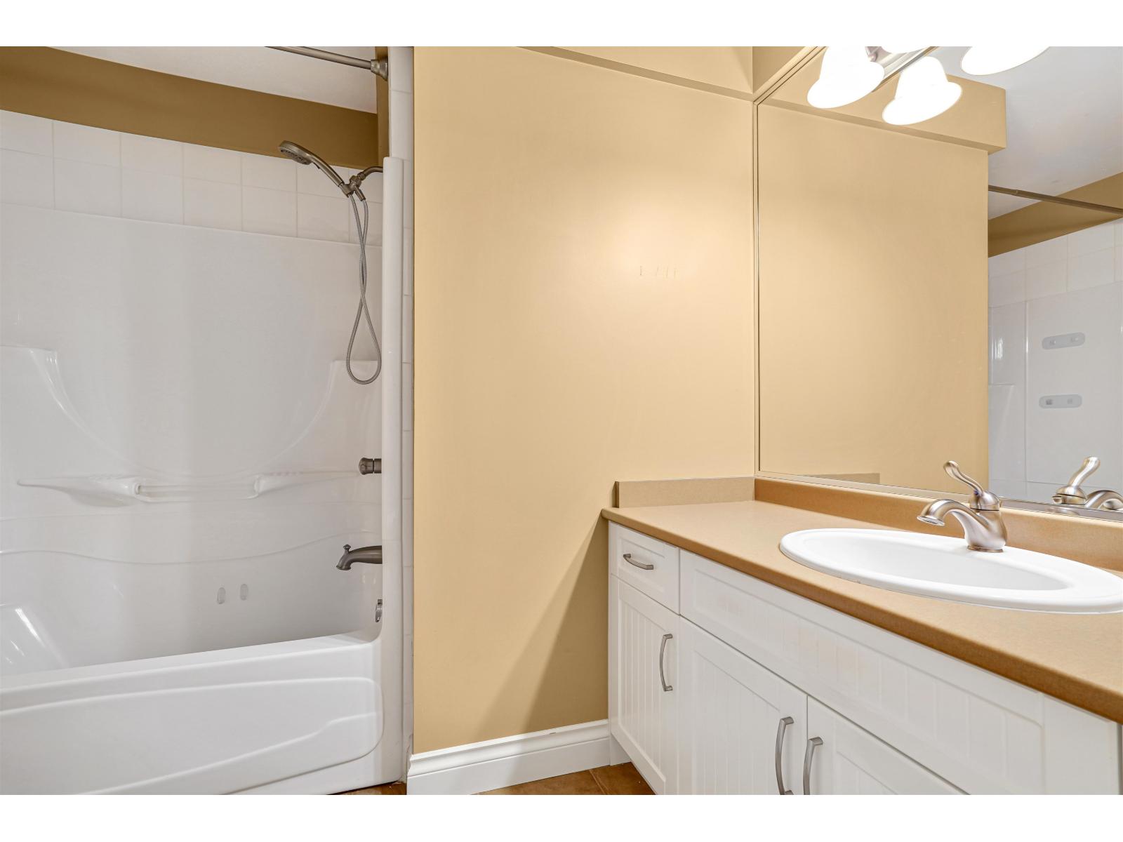 2052 128A STREET, Surrey