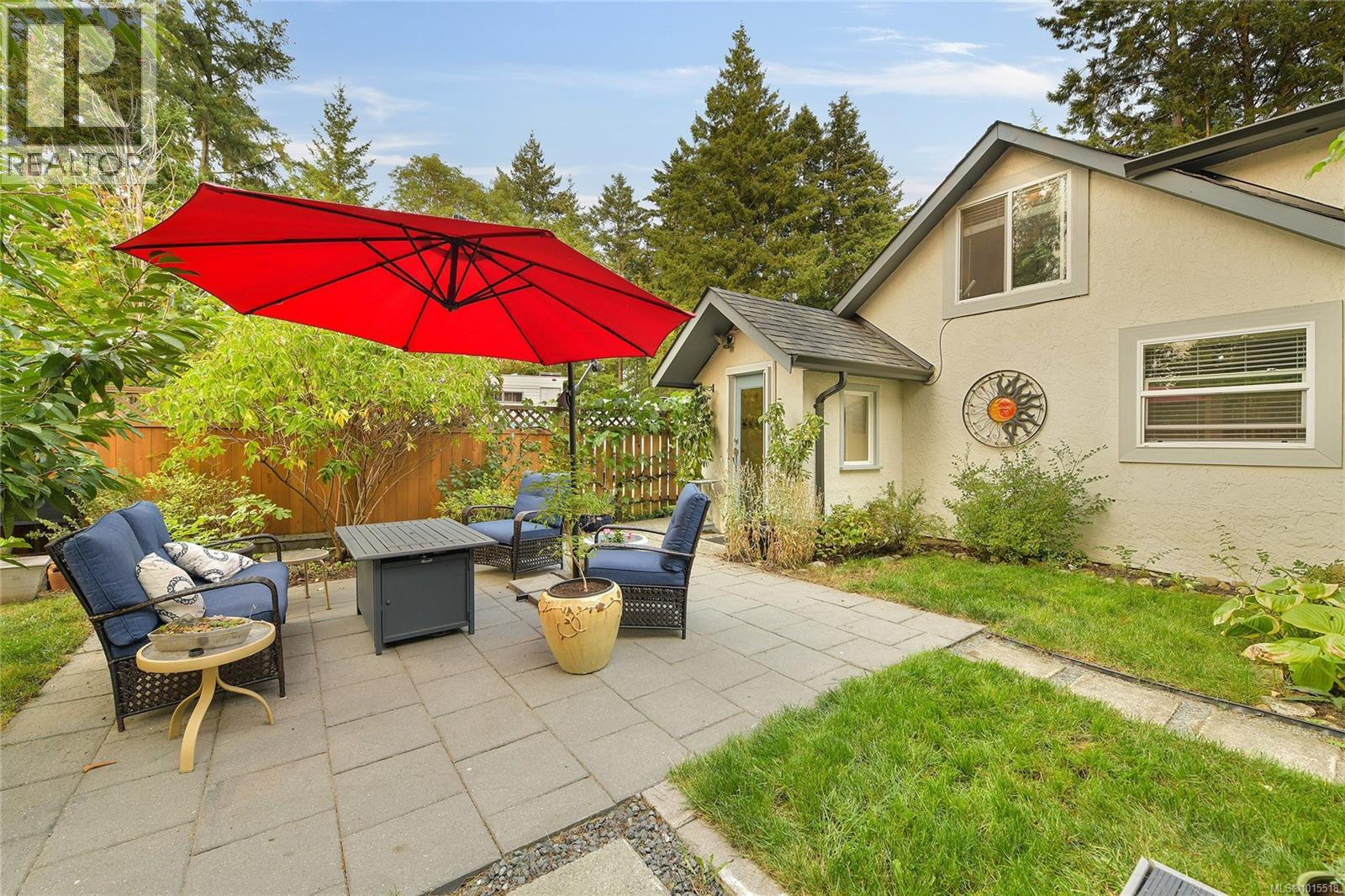  2870 Glen Lake Road, Langford