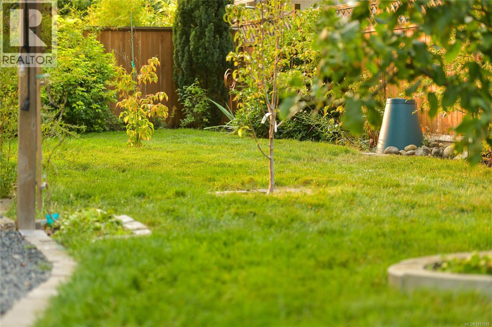  2870 Glen Lake Road, Langford