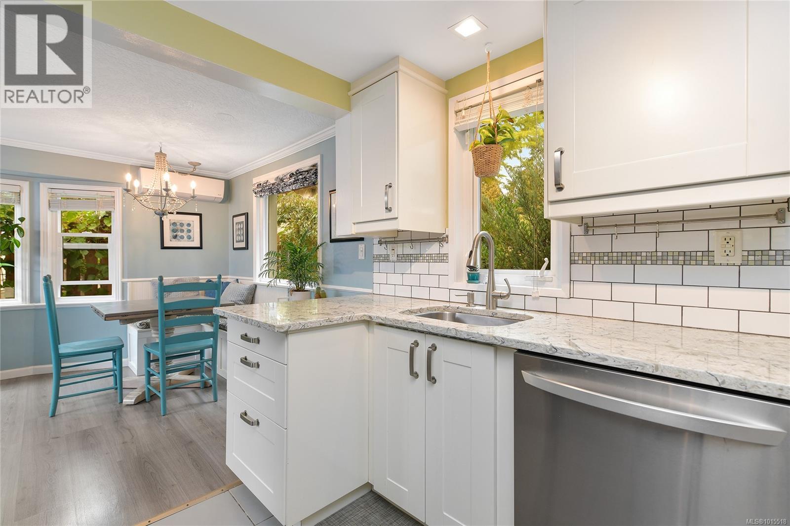  2870 Glen Lake Road, Langford