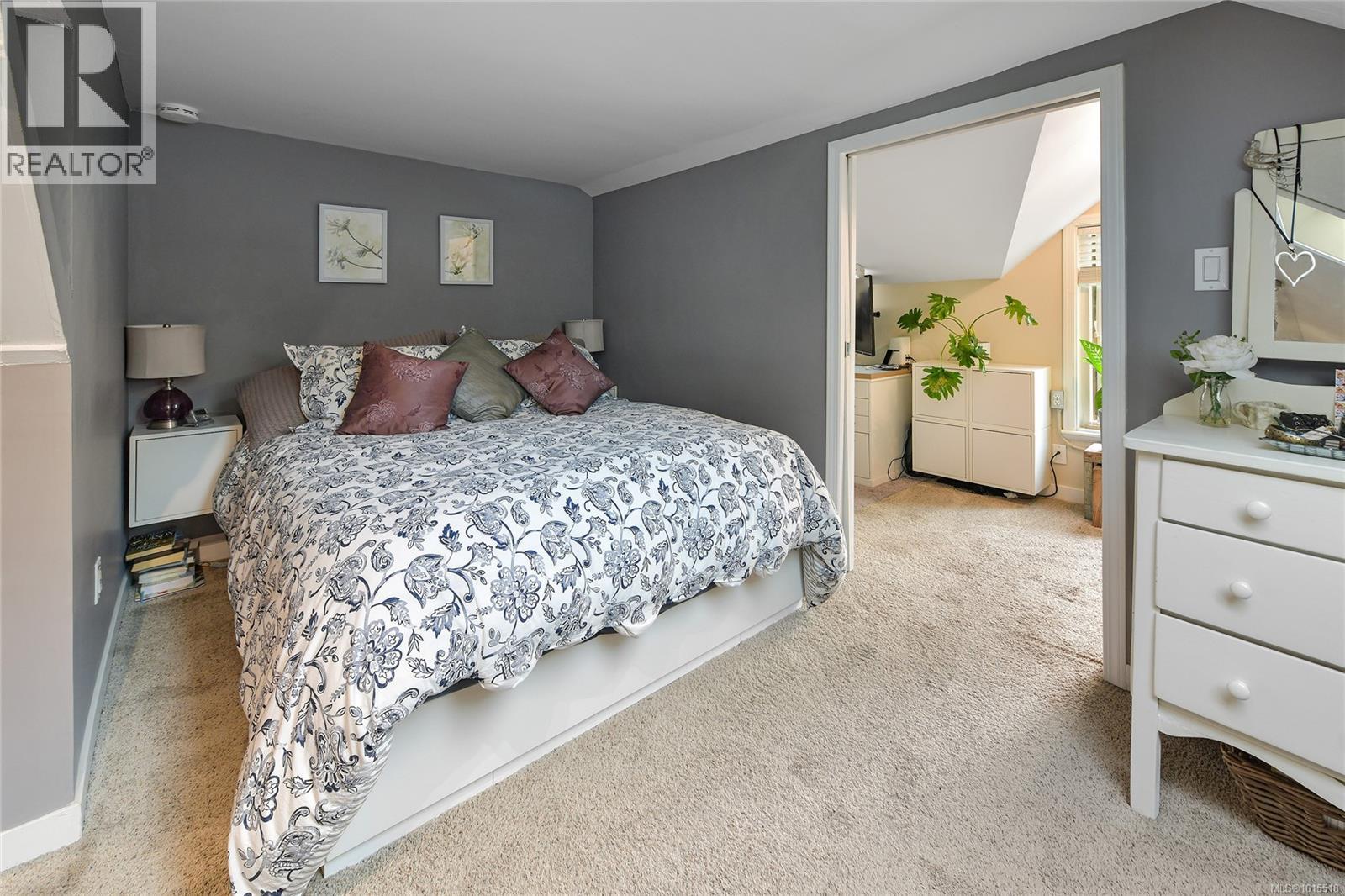  2870 Glen Lake Road, Langford