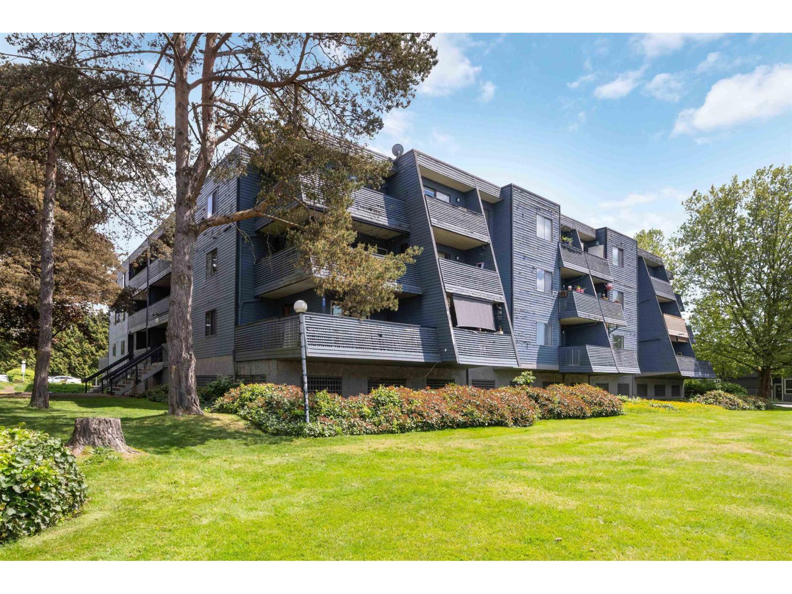 104 17661 58A AVENUE, Surrey