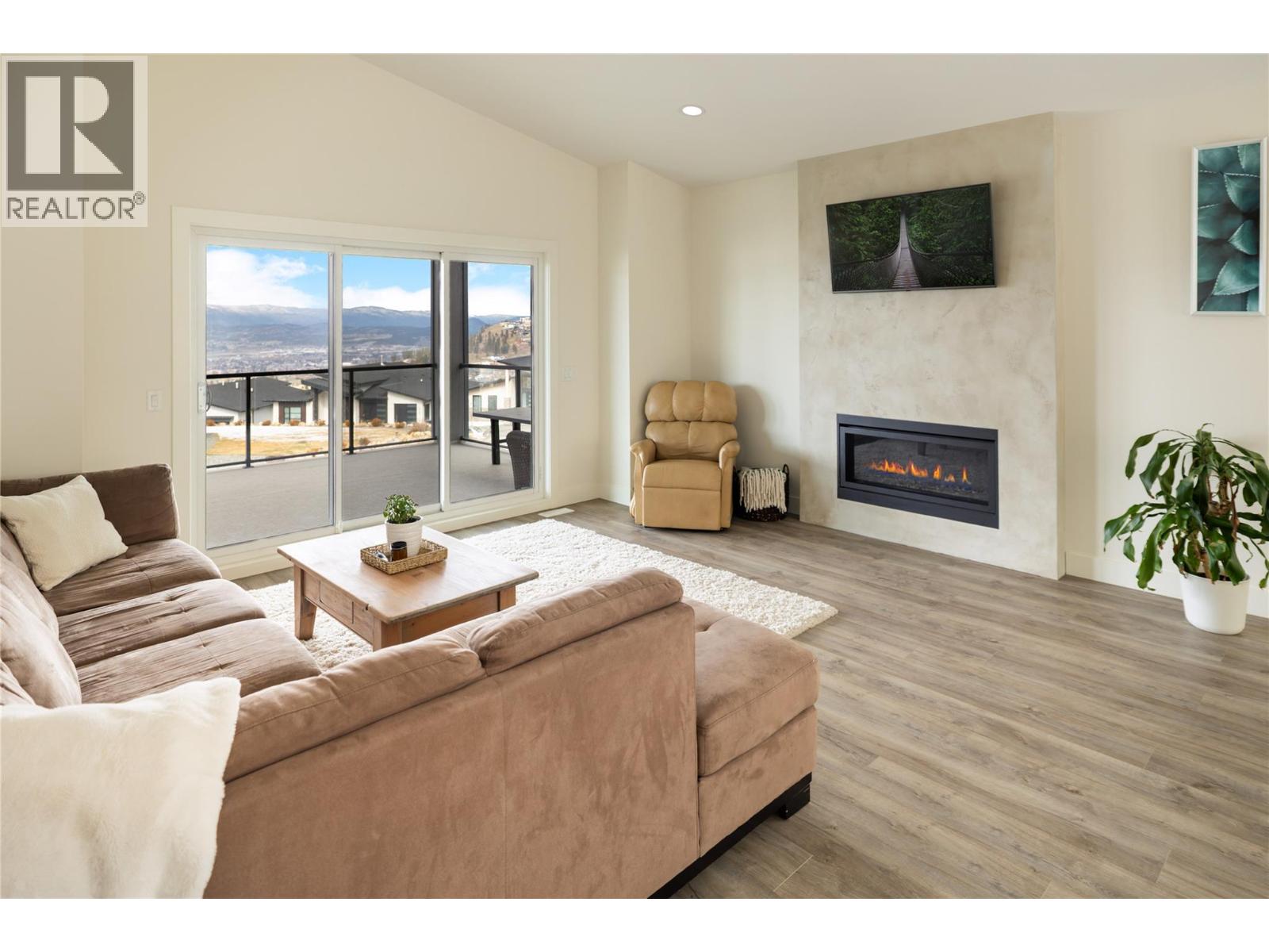  2203 LAVETTA Drive, Kelowna