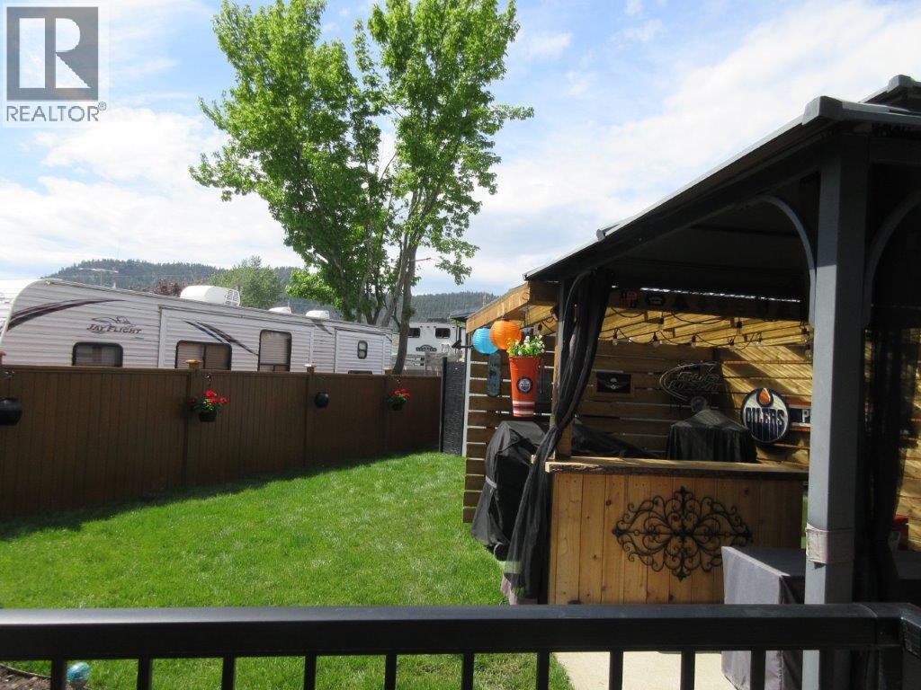 410 415 Commonwealth Road, Kelowna