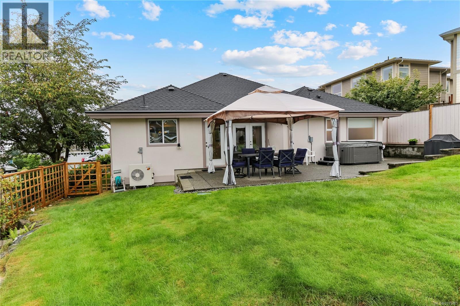 5671 Muggies Way, Nanaimo