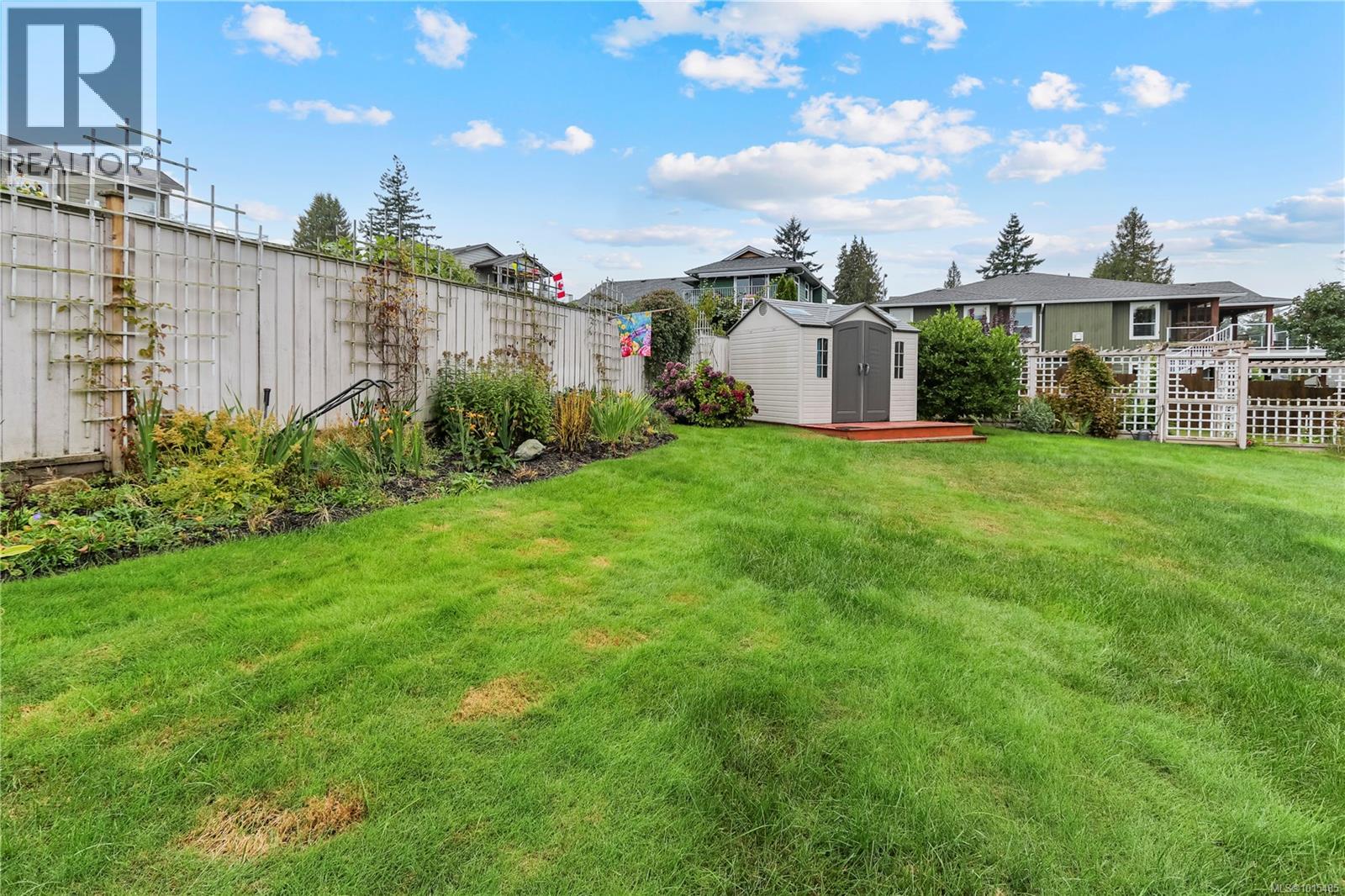 5671 Muggies Way, Nanaimo