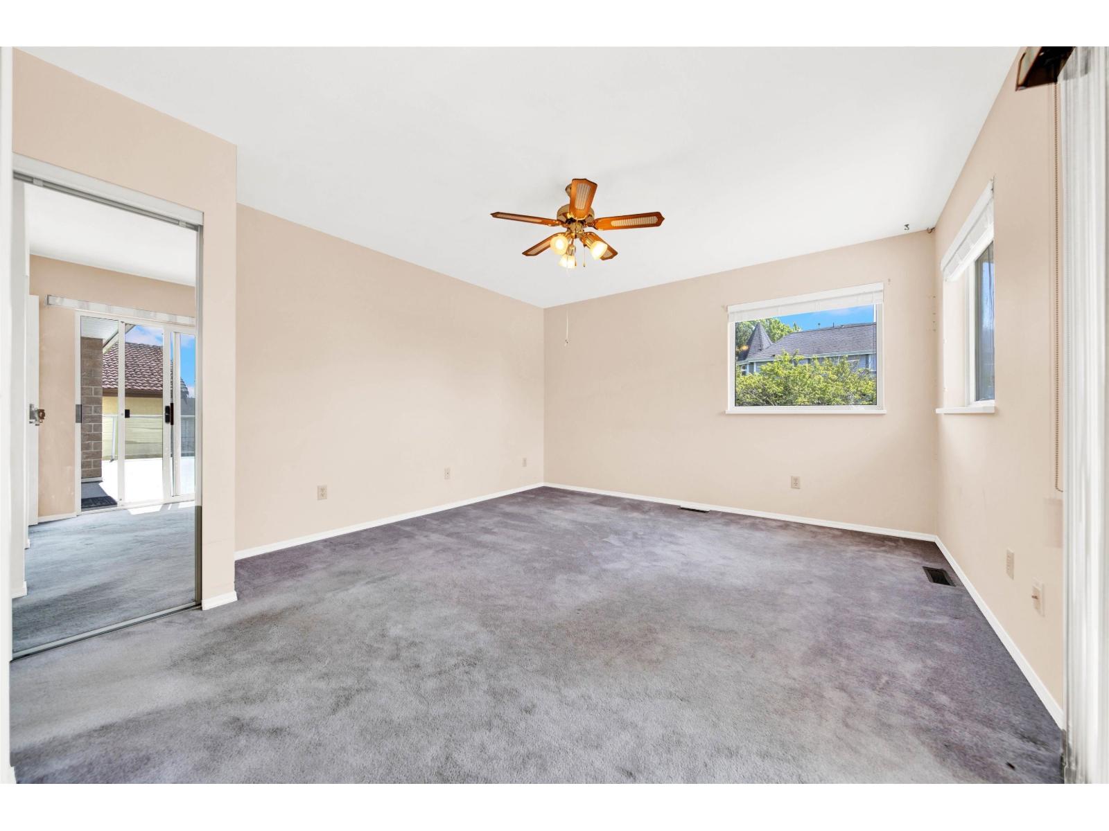 1414 132B STREET, White Rock