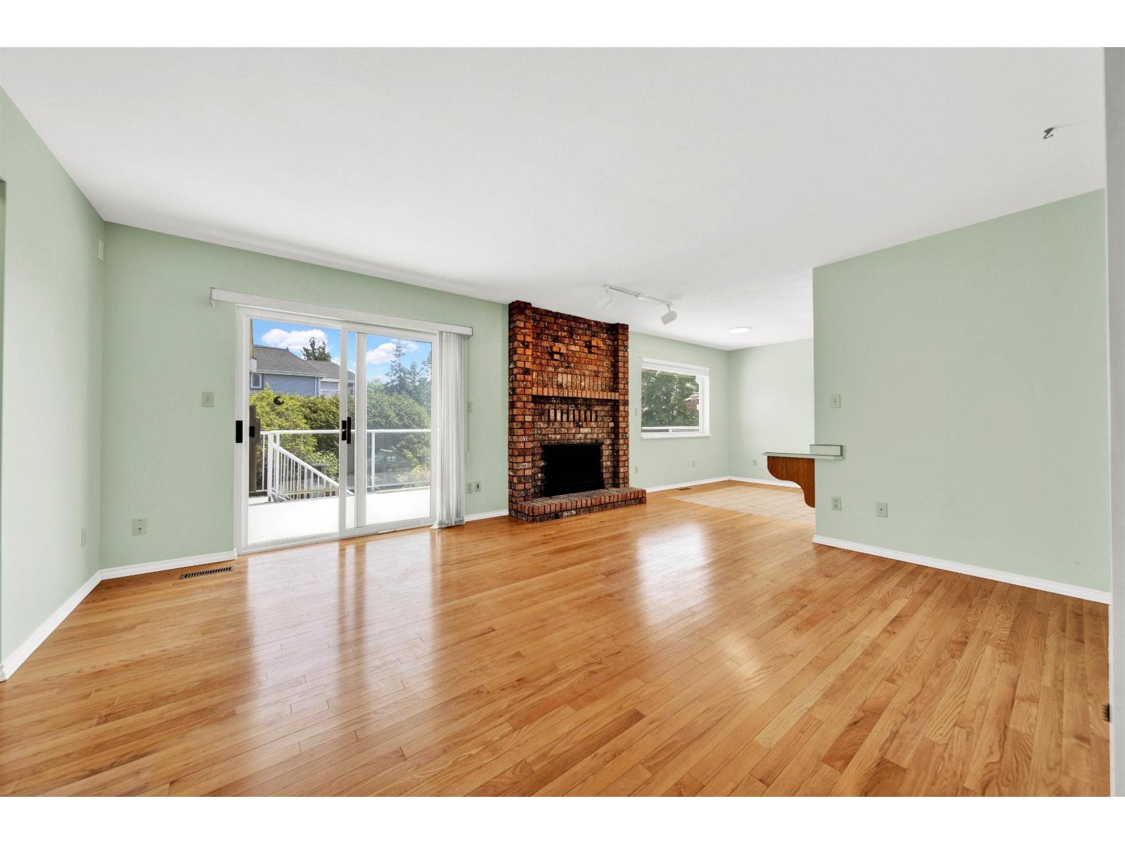 1414 132B STREET, White Rock