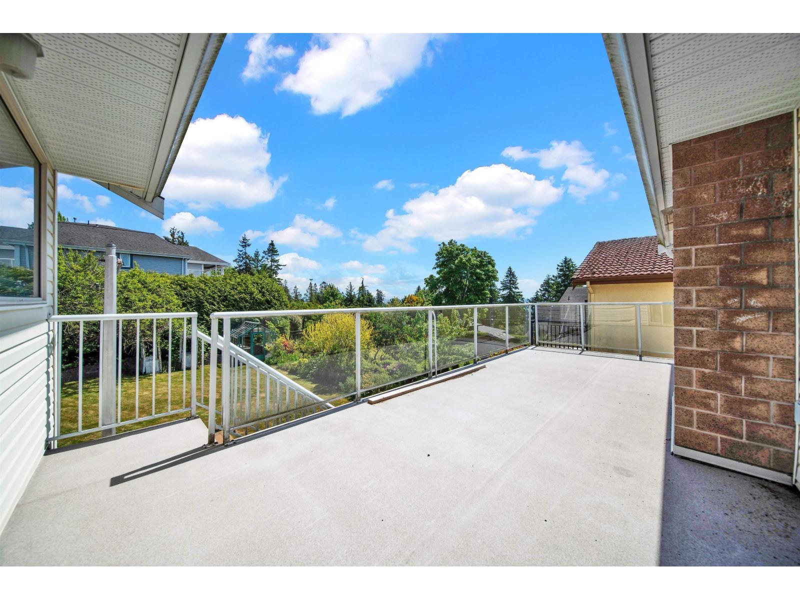 1414 132B STREET, White Rock