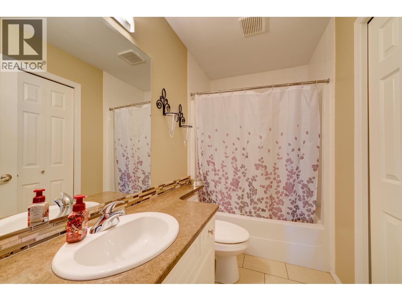 2217 Turnberry Place, Kamloops