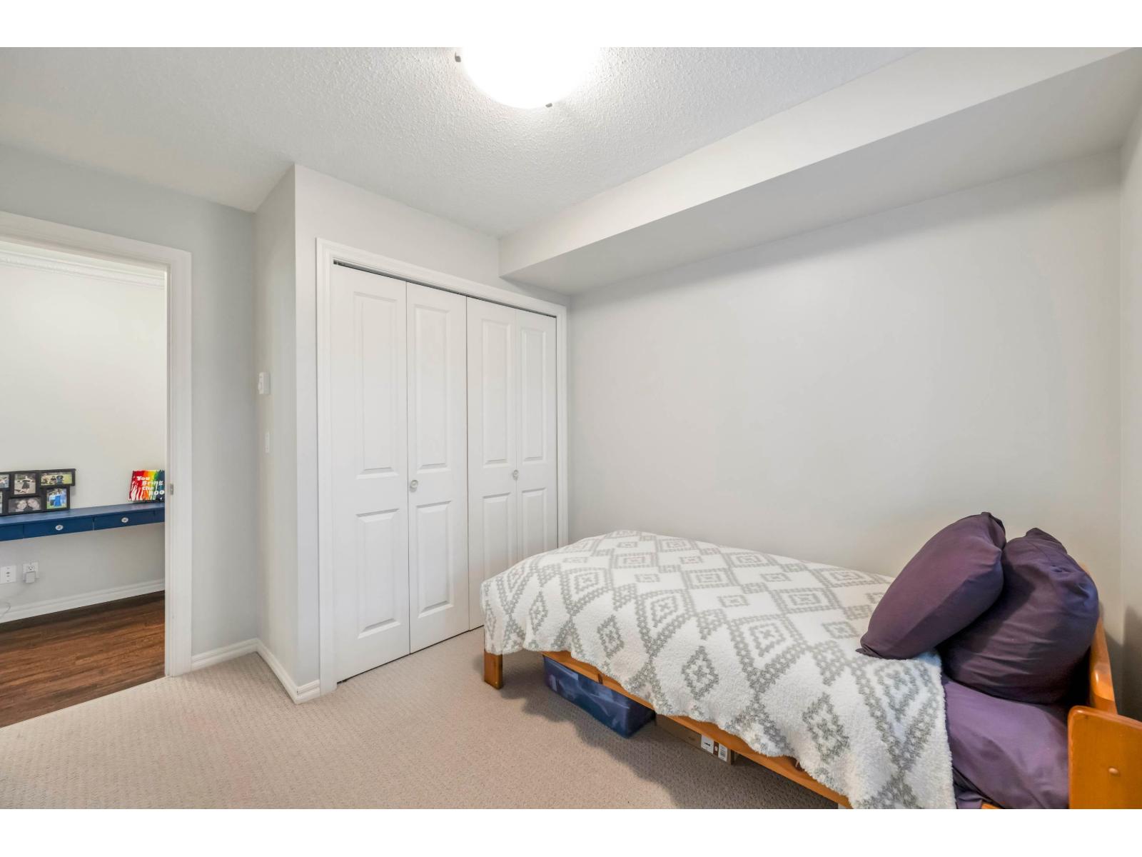 111 2581 LANGDON STREET, Abbotsford
