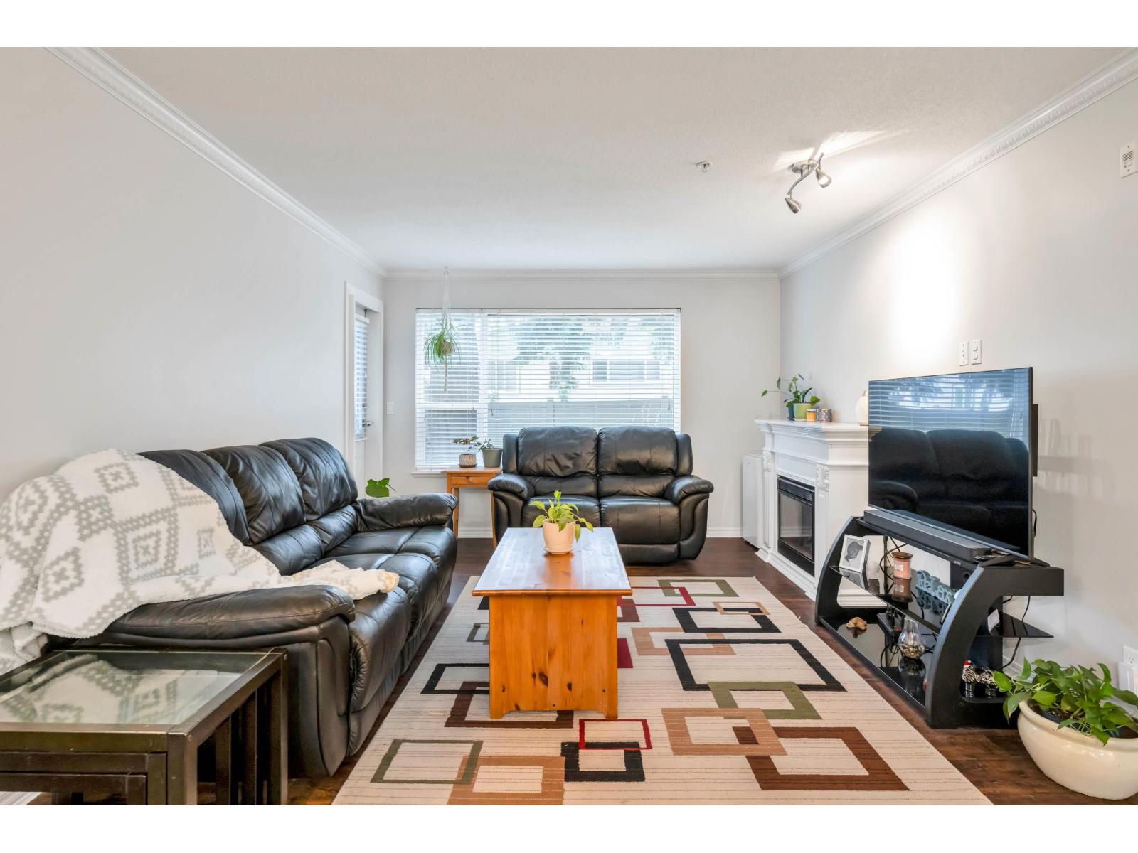 111 2581 LANGDON STREET, Abbotsford