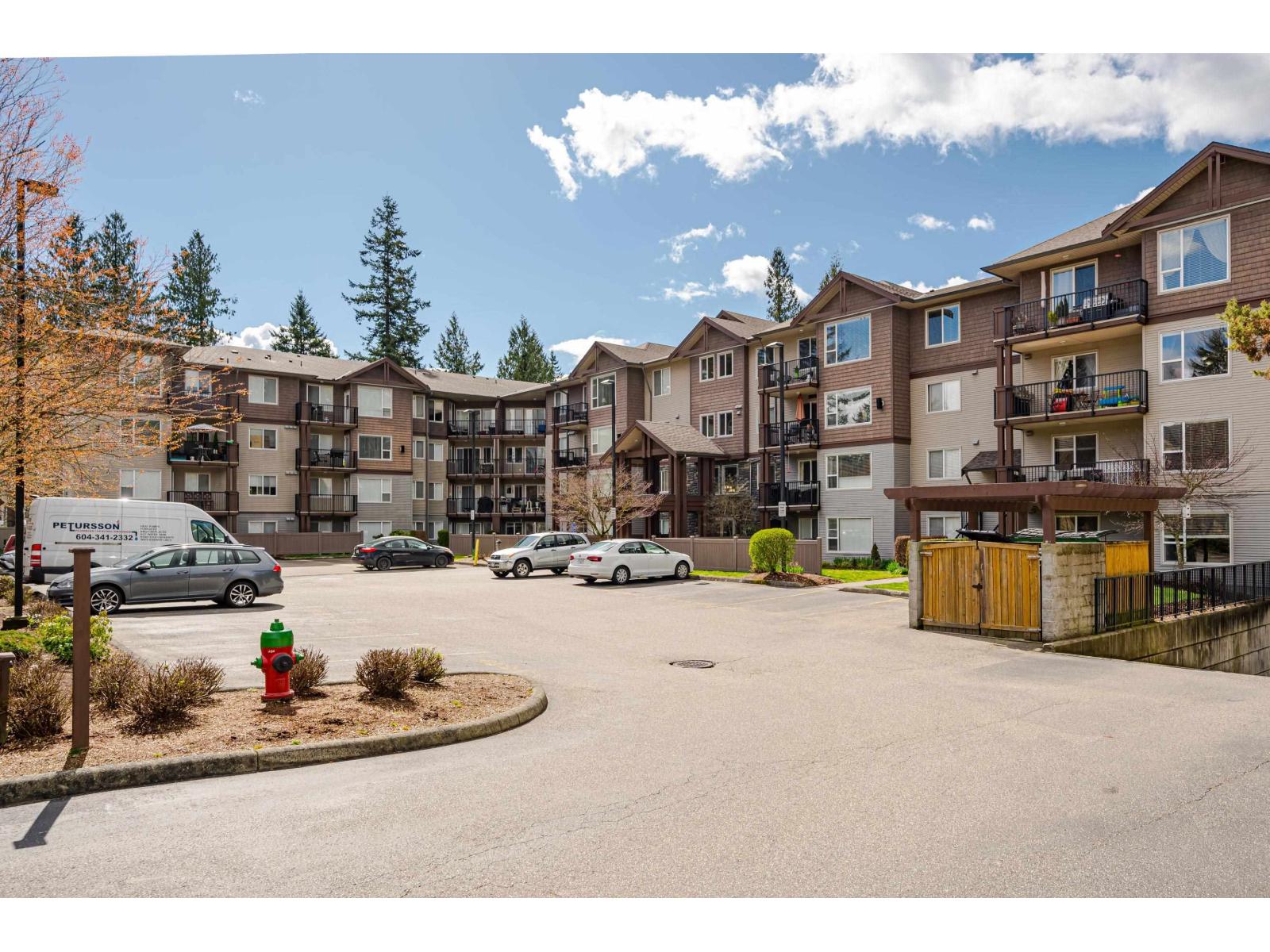 111 2581 LANGDON STREET, Abbotsford
