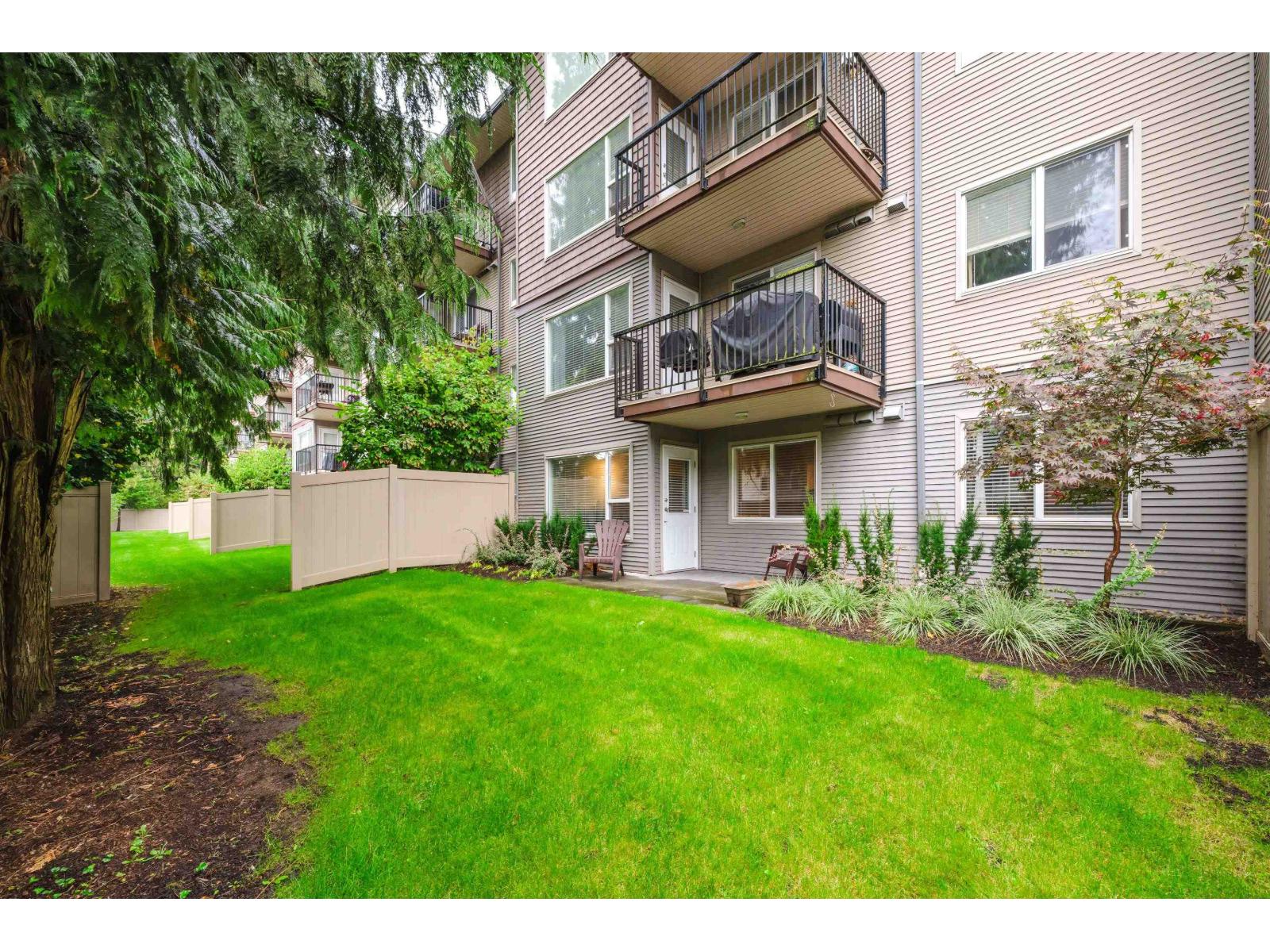 111 2581 LANGDON STREET, Abbotsford