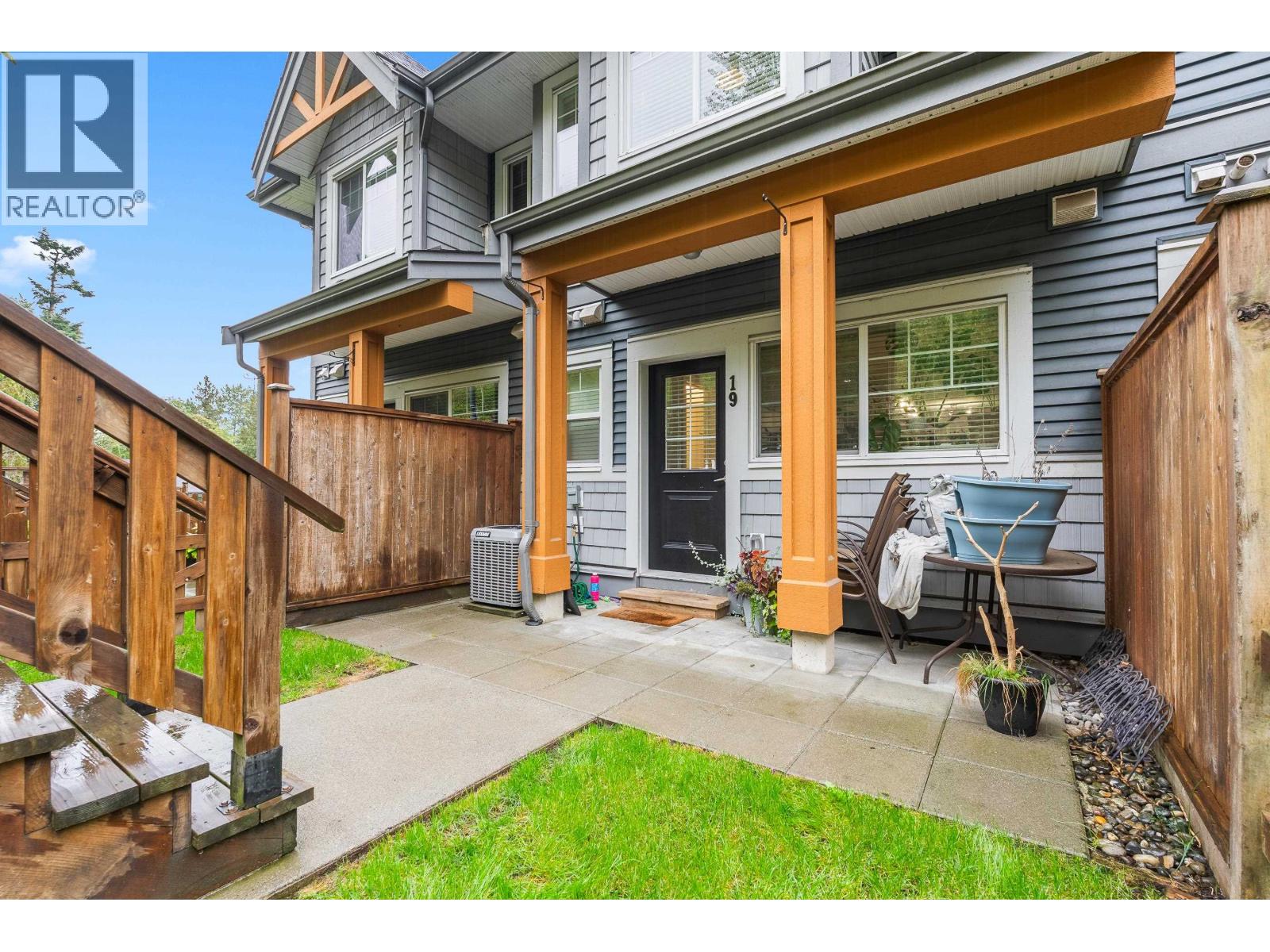 19 22810 113 AVENUE, Maple Ridge