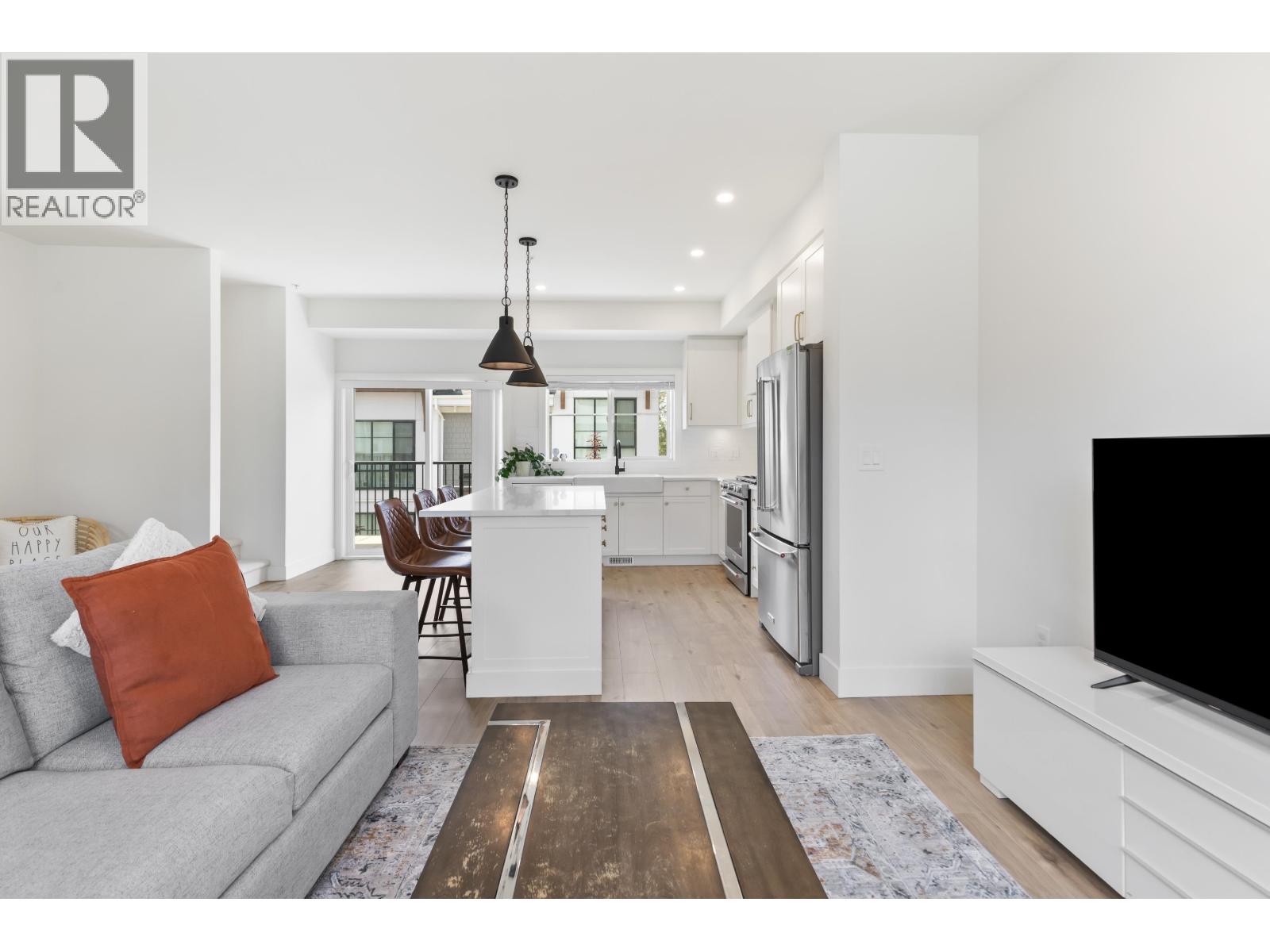 22 23183 136 AVENUE, Maple Ridge