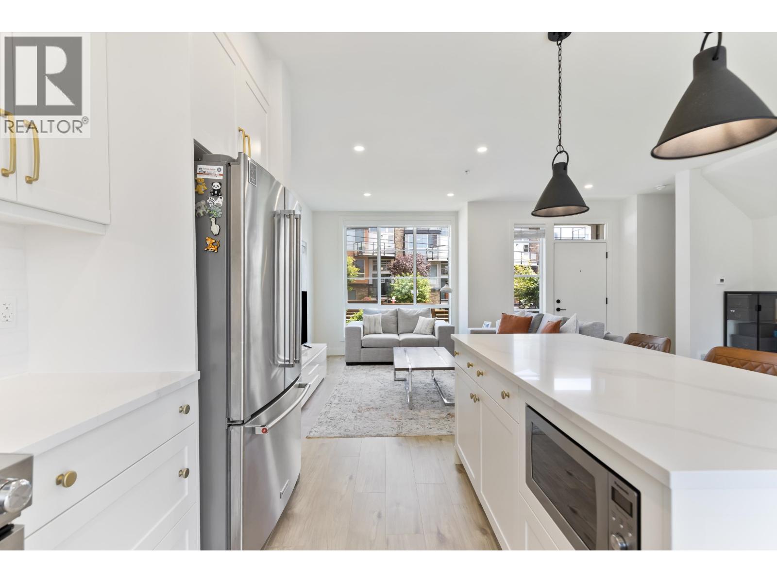 22 23183 136 AVENUE, Maple Ridge