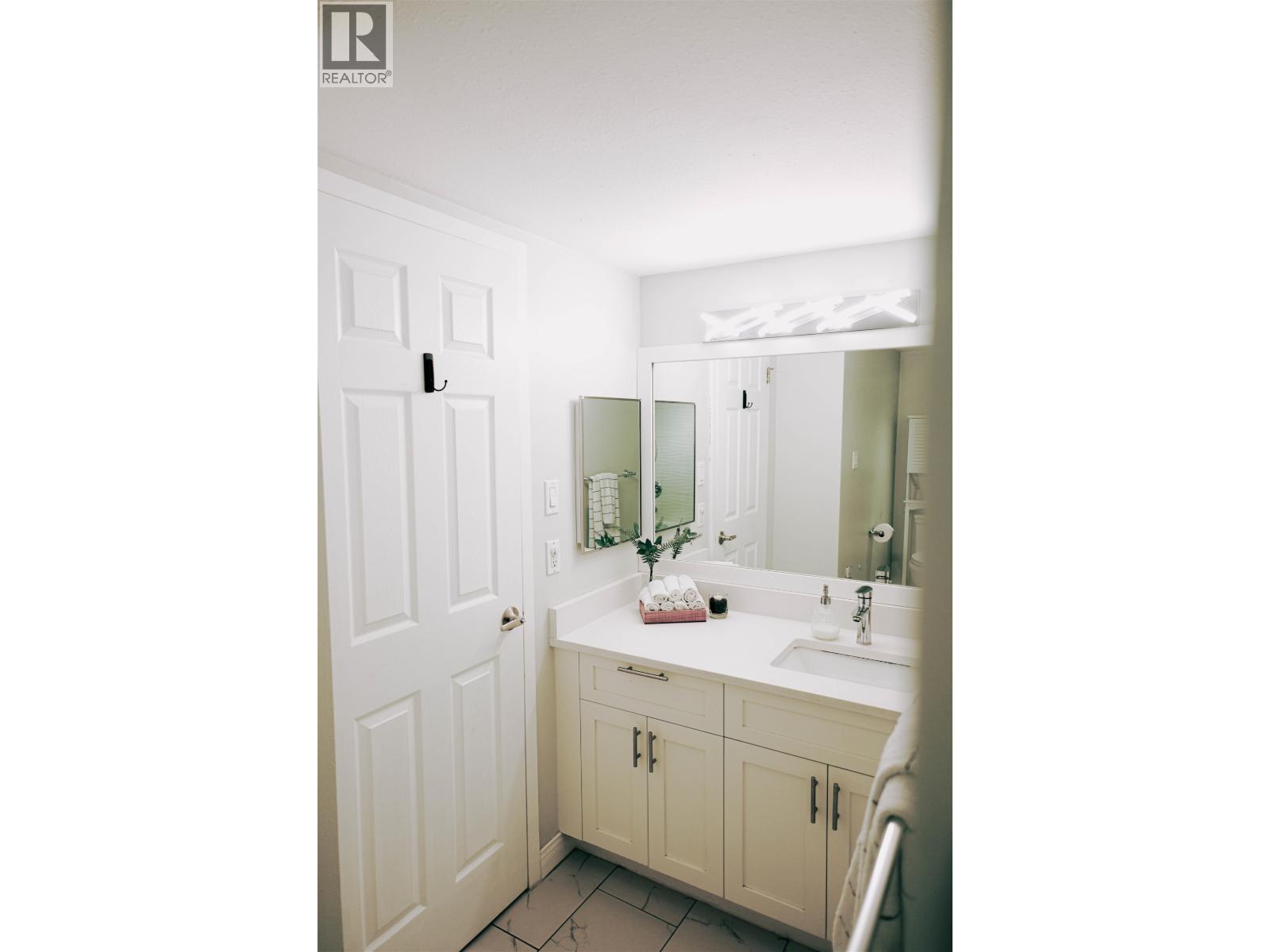 19 365 GINGER DRIVE, New Westminster