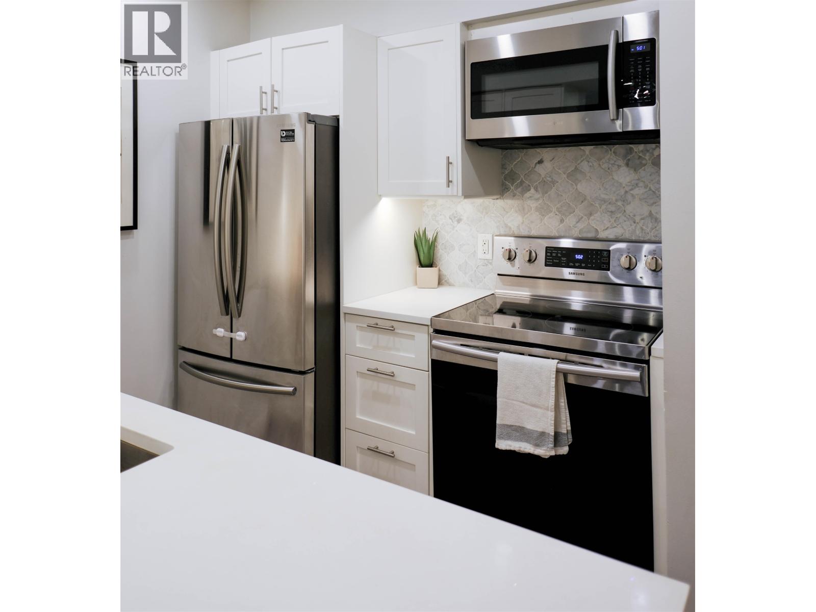 19 365 GINGER DRIVE, New Westminster