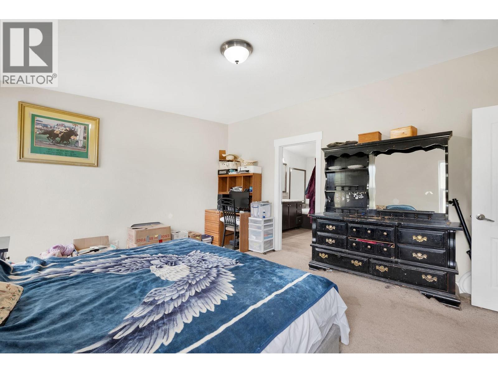  2804 Auldgirth Road, Clearwater