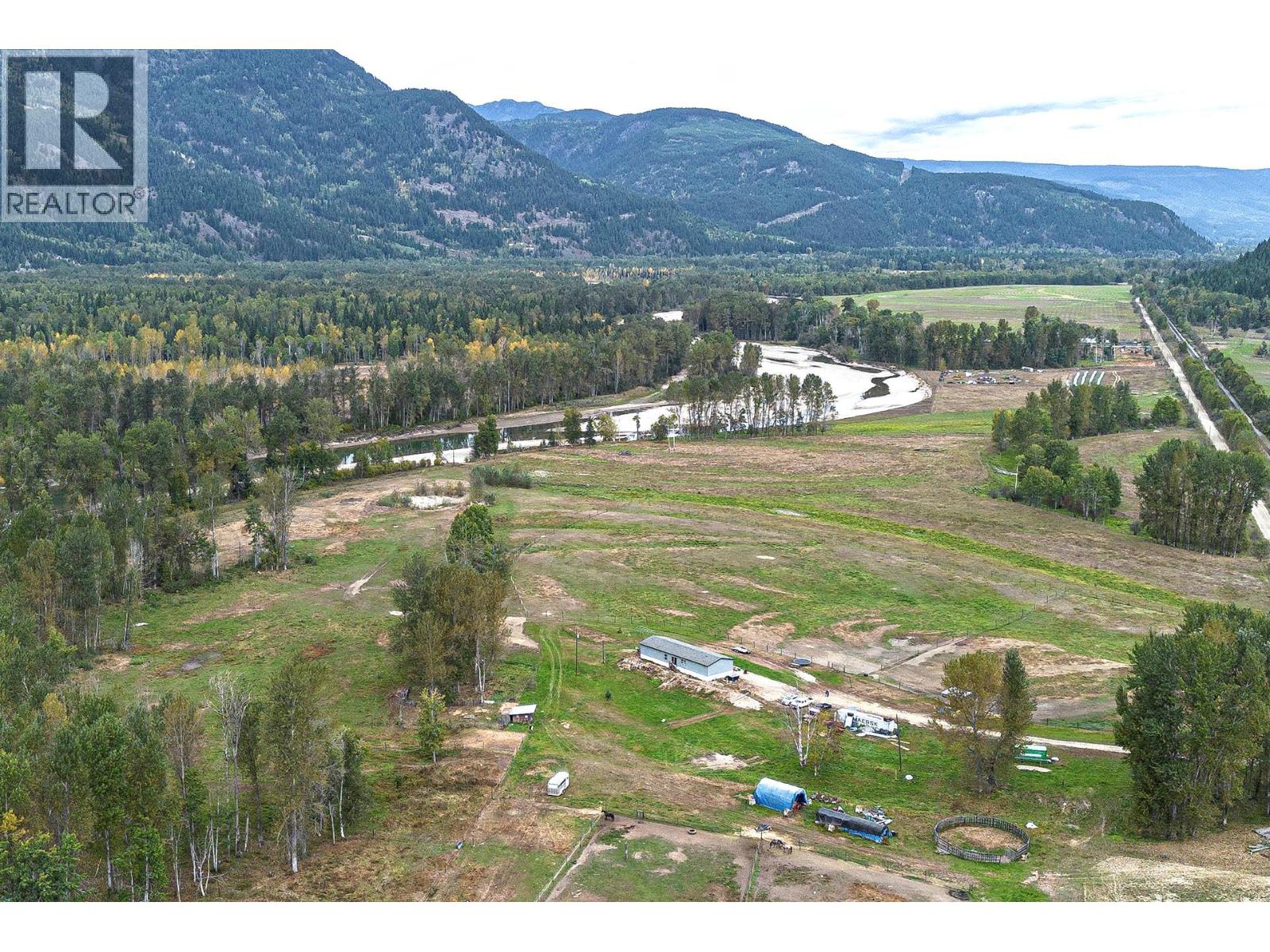  2804 Auldgirth Road, Clearwater