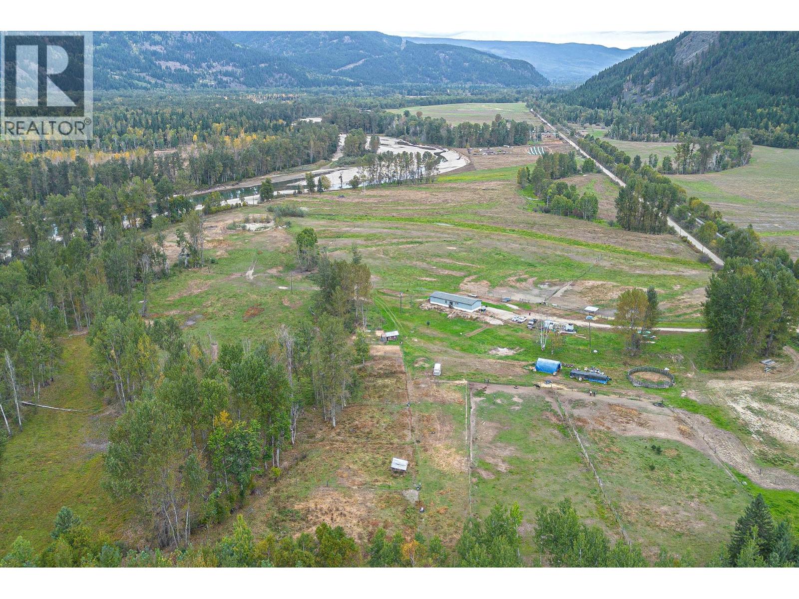  2804 Auldgirth Road, Clearwater