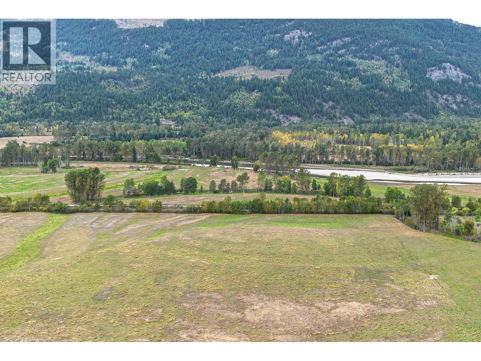  2804 Auldgirth Road, Clearwater